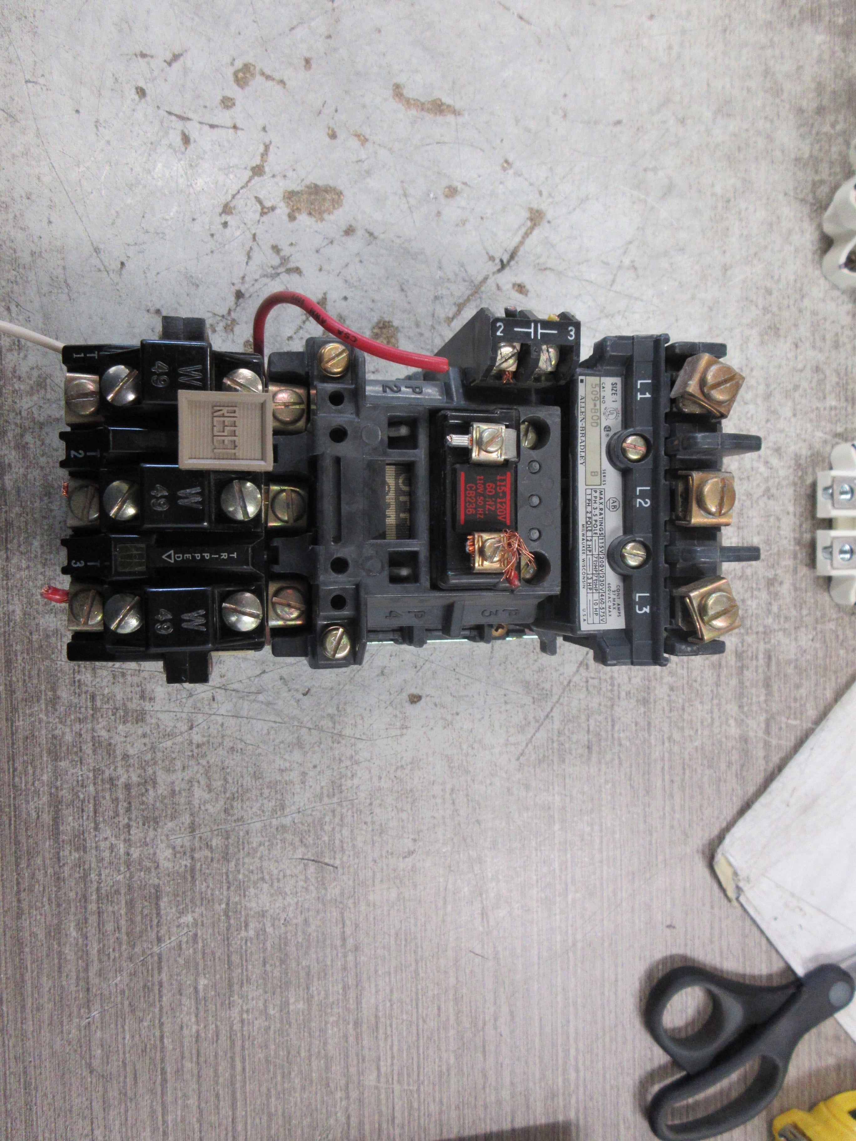 Allen-Bradley Size 1 Starter 509-BOD Ser. B 115-120V Coil 27A 600V Used