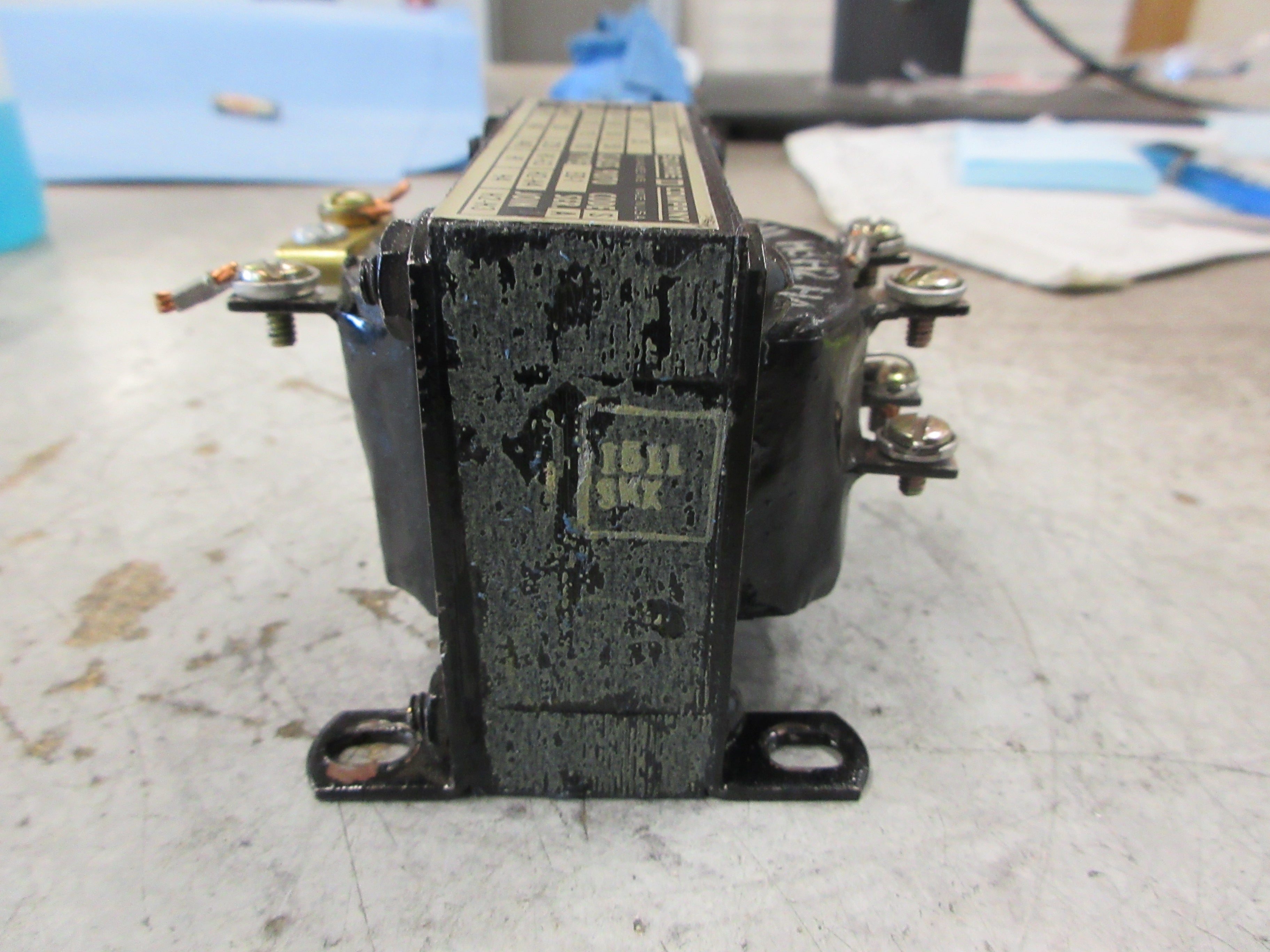 Square D Transformer 9070 E0-1 Ser. A 50VA Pri: 240/480V Sec: 120V Used