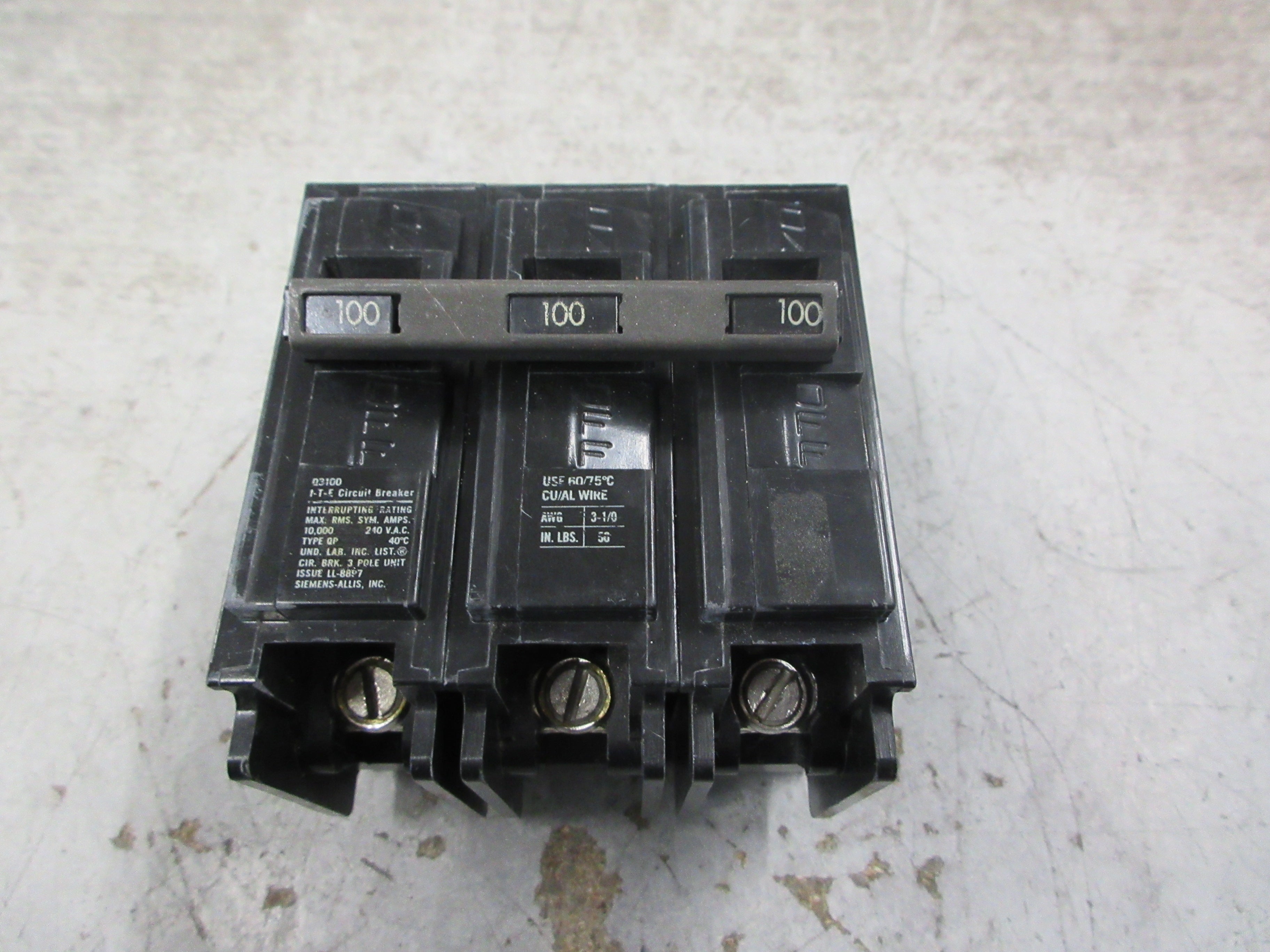 Siemens ITE Type QP Clip-On Circuit Breaker Q3100 100A 240V 3P Used
