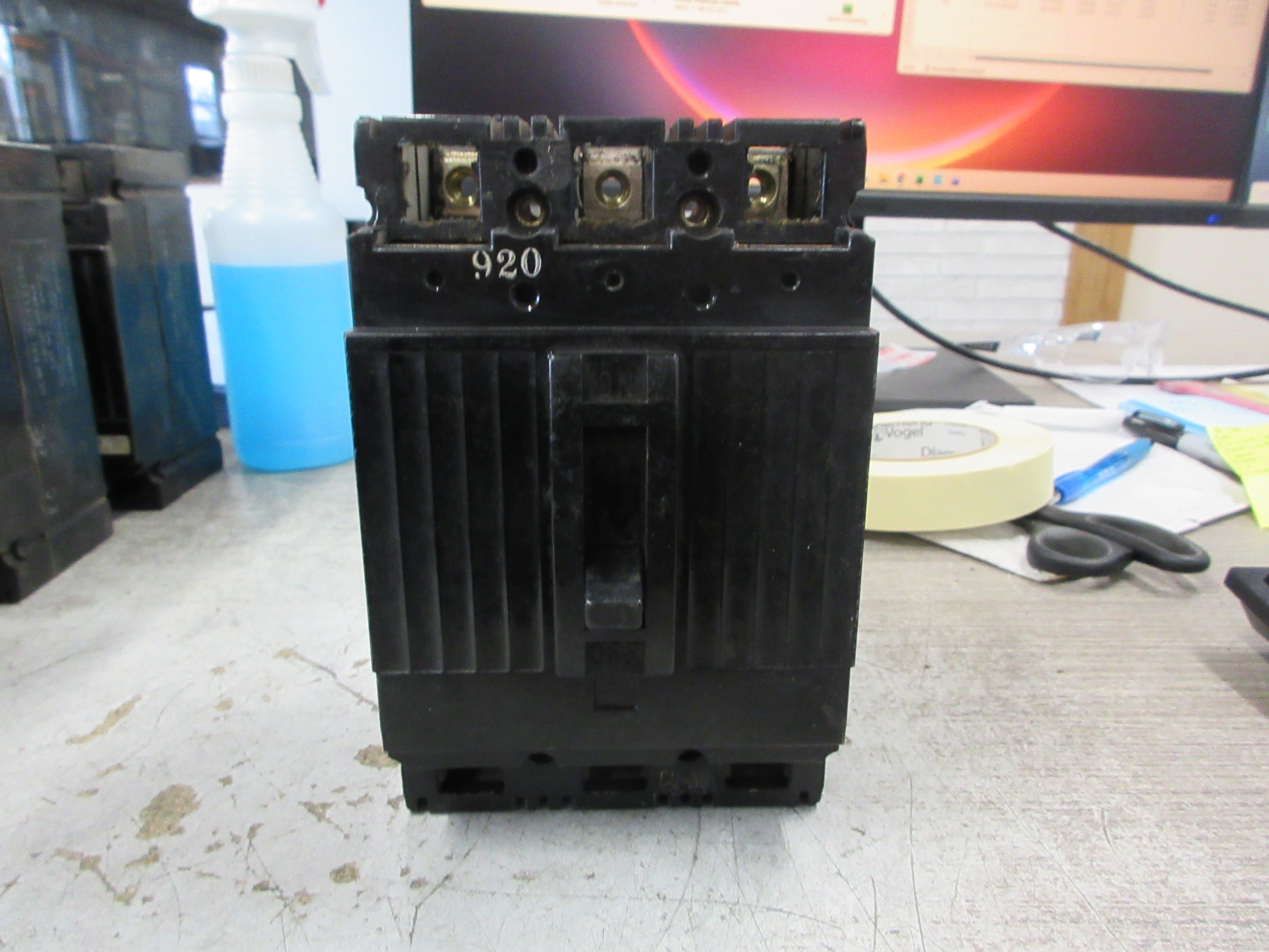 GE Circuit Breaker TEF134100 100A 480V 3P Used