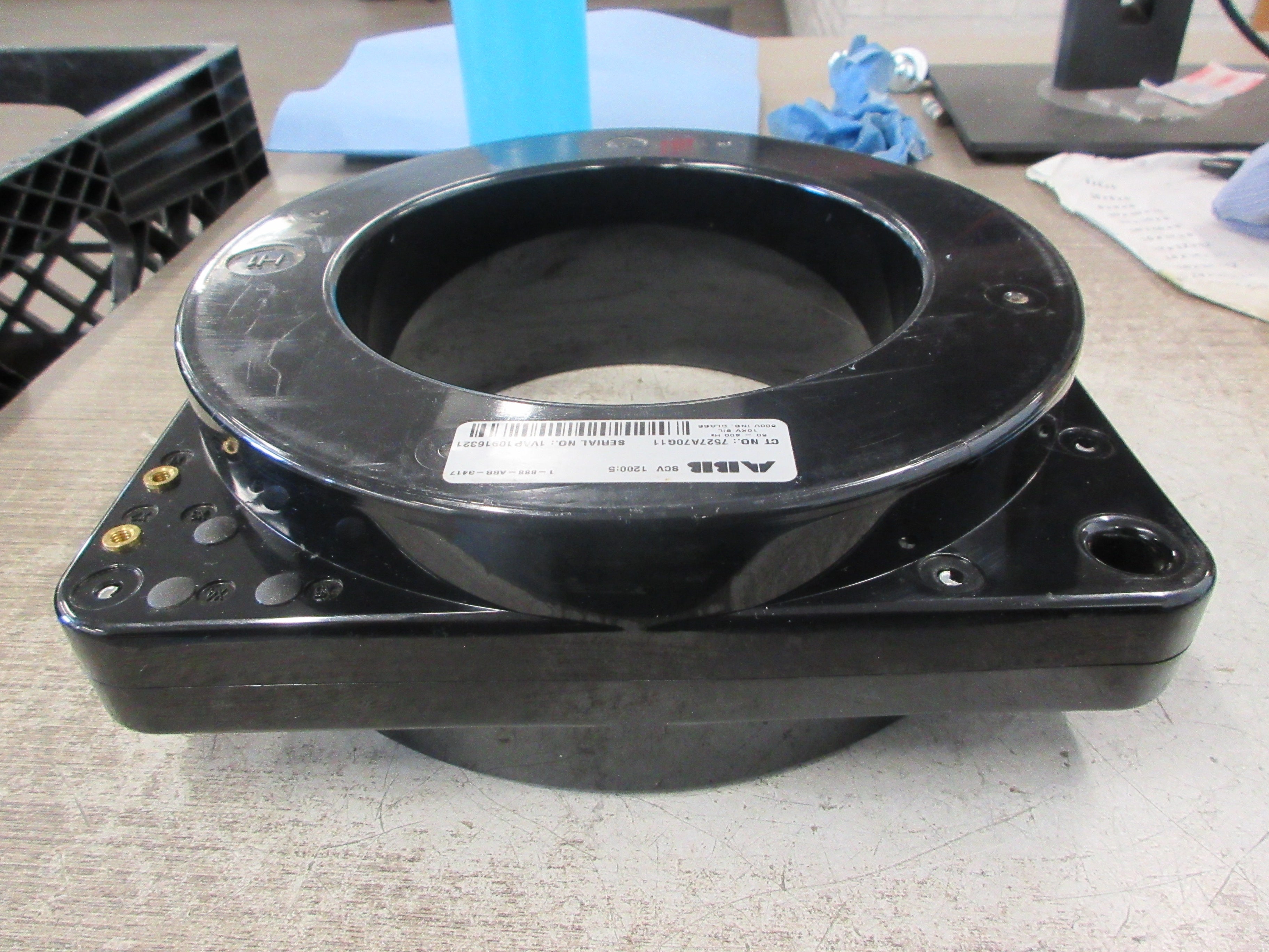 ABB SCV Current Transformer 7527A70G11 Ratio 1200:5A 600V 50-400Hz 10kV BIL