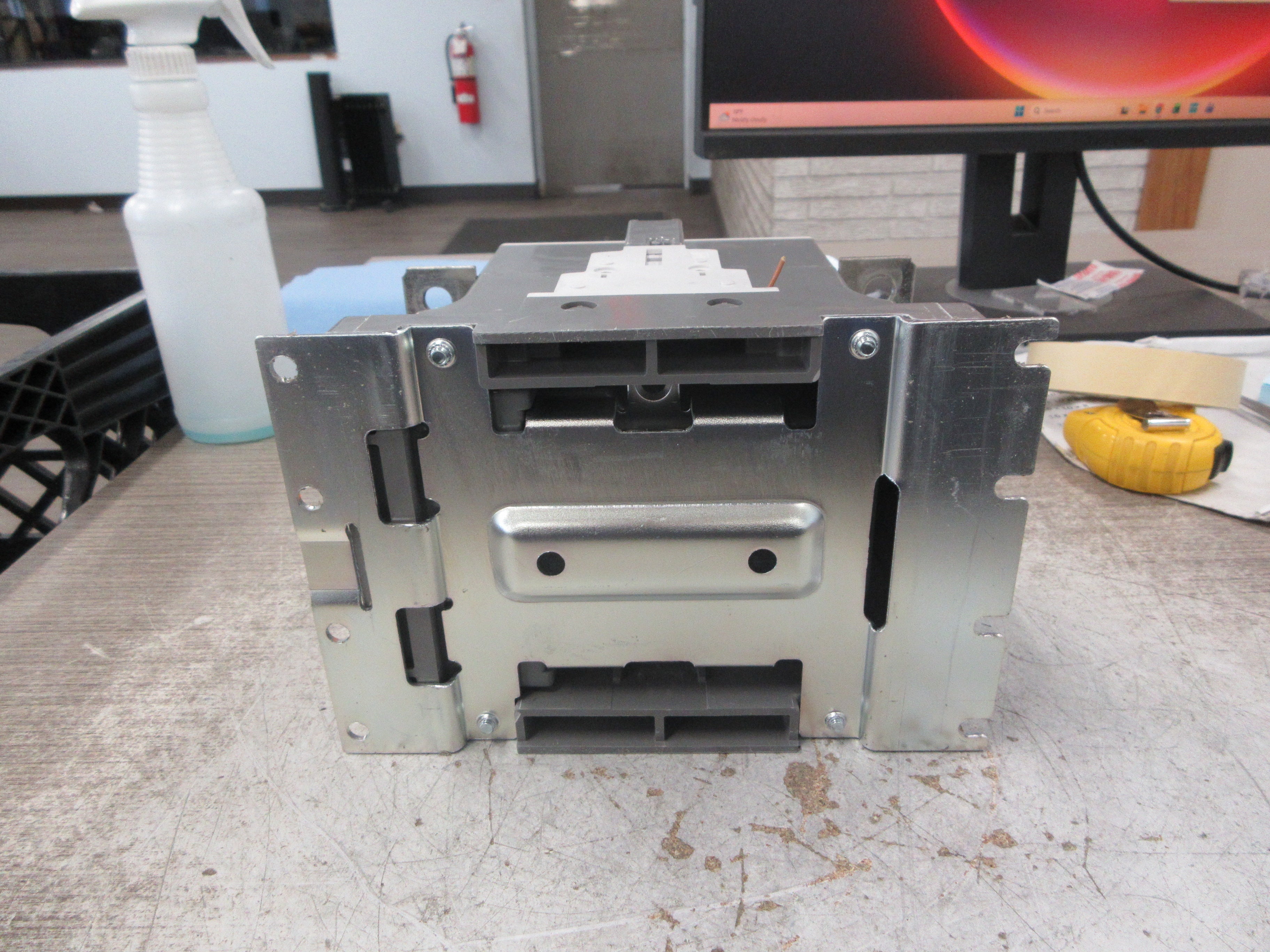 LS Metasol Contactor MC-225a 24-25VAC/24VDC Coil 350A 600V Used