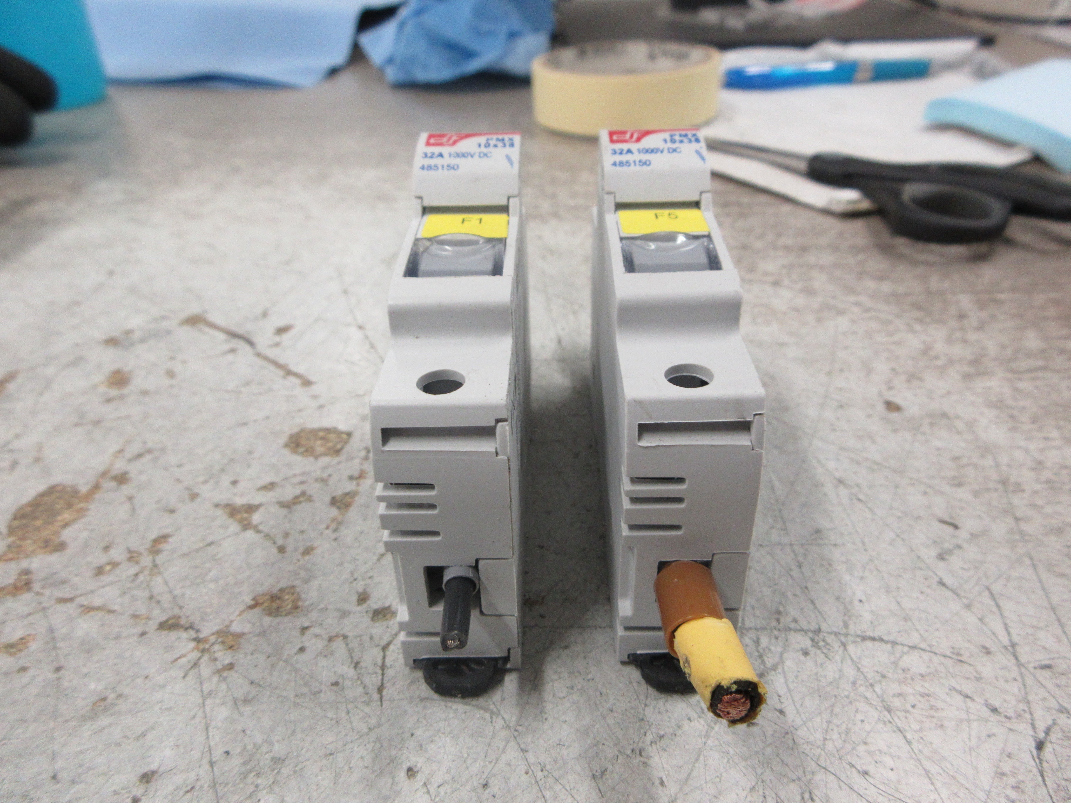 dF Fuseholder 485150 32A 1000VDC 1P *Lot of 2* Used