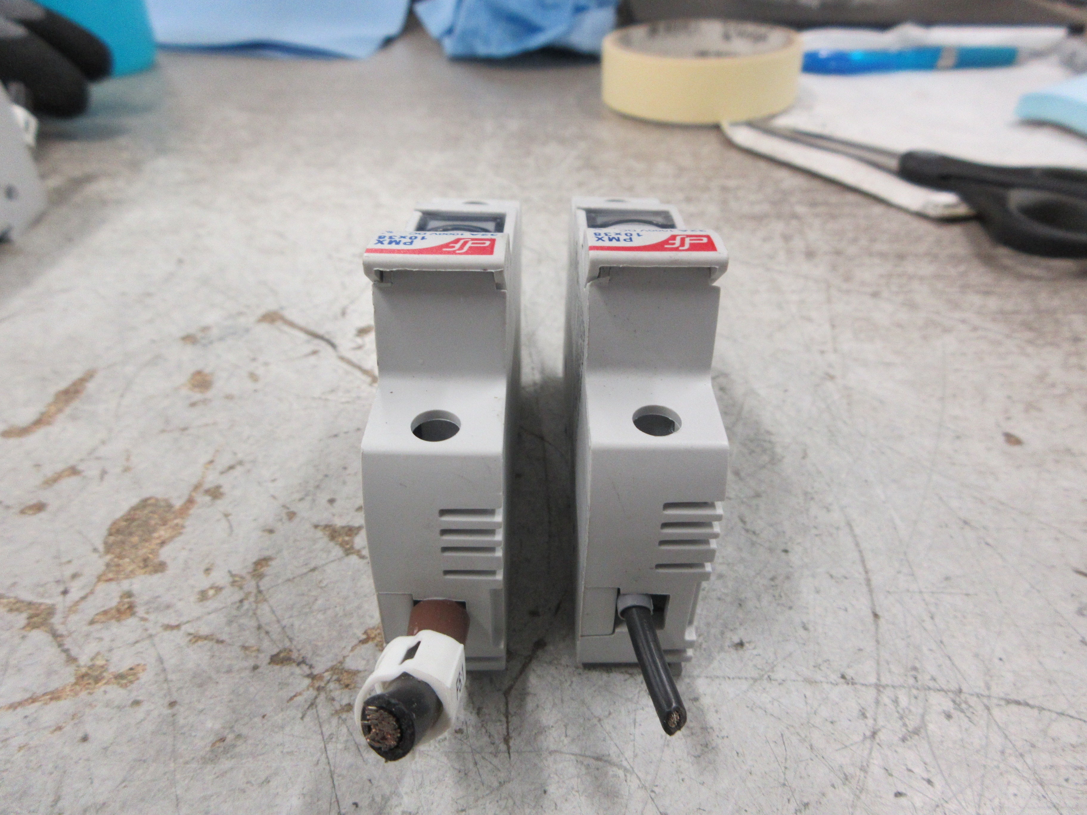dF Fuseholder 485150 32A 1000VDC 1P *Lot of 2* Used