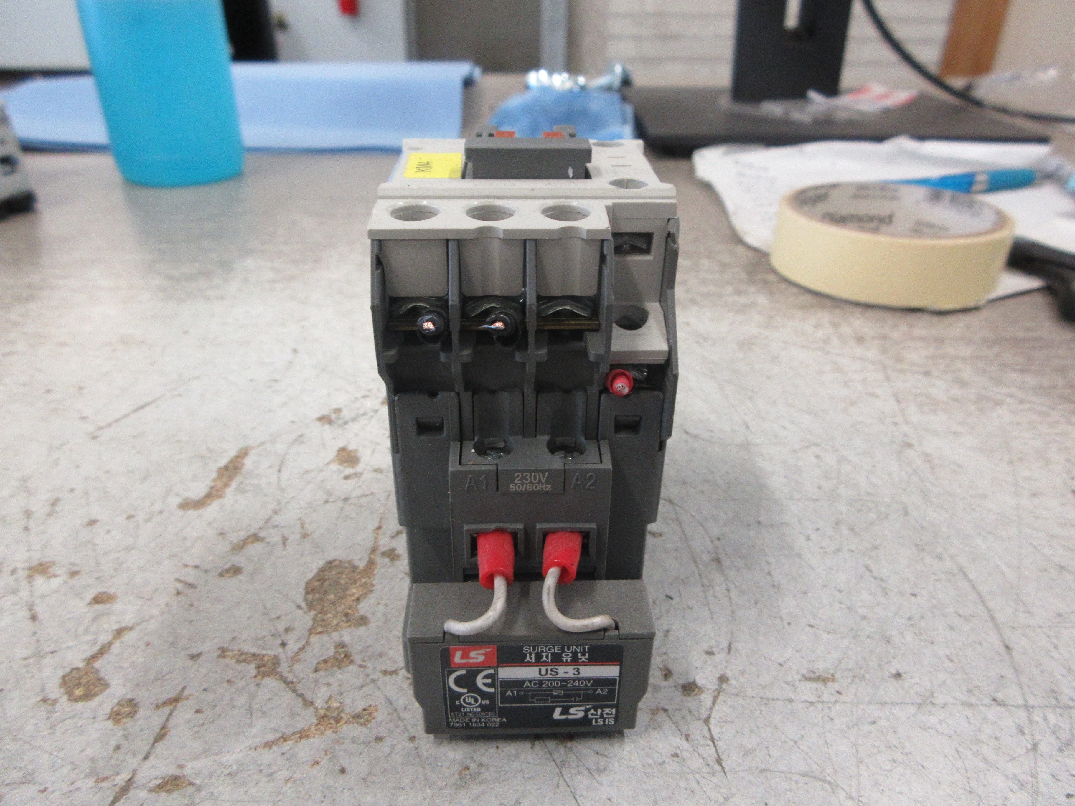 LS Metasol Size 00 Contactor MC-9b 230V Coil 25A 600V W/Surge Suppressor Used