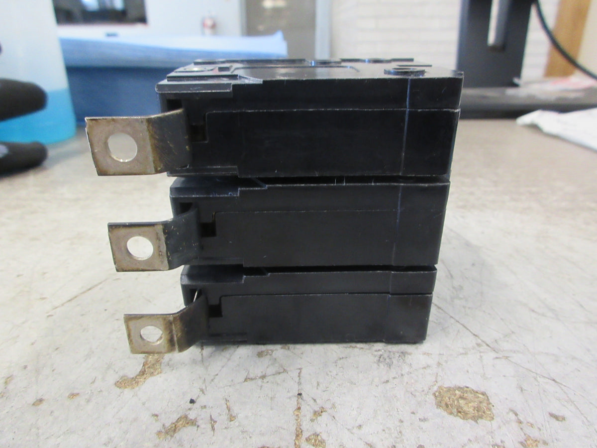 Westinghouse Type BA Bolt-On Circuit Breaker BAB3070H 70A 240V 3P Used