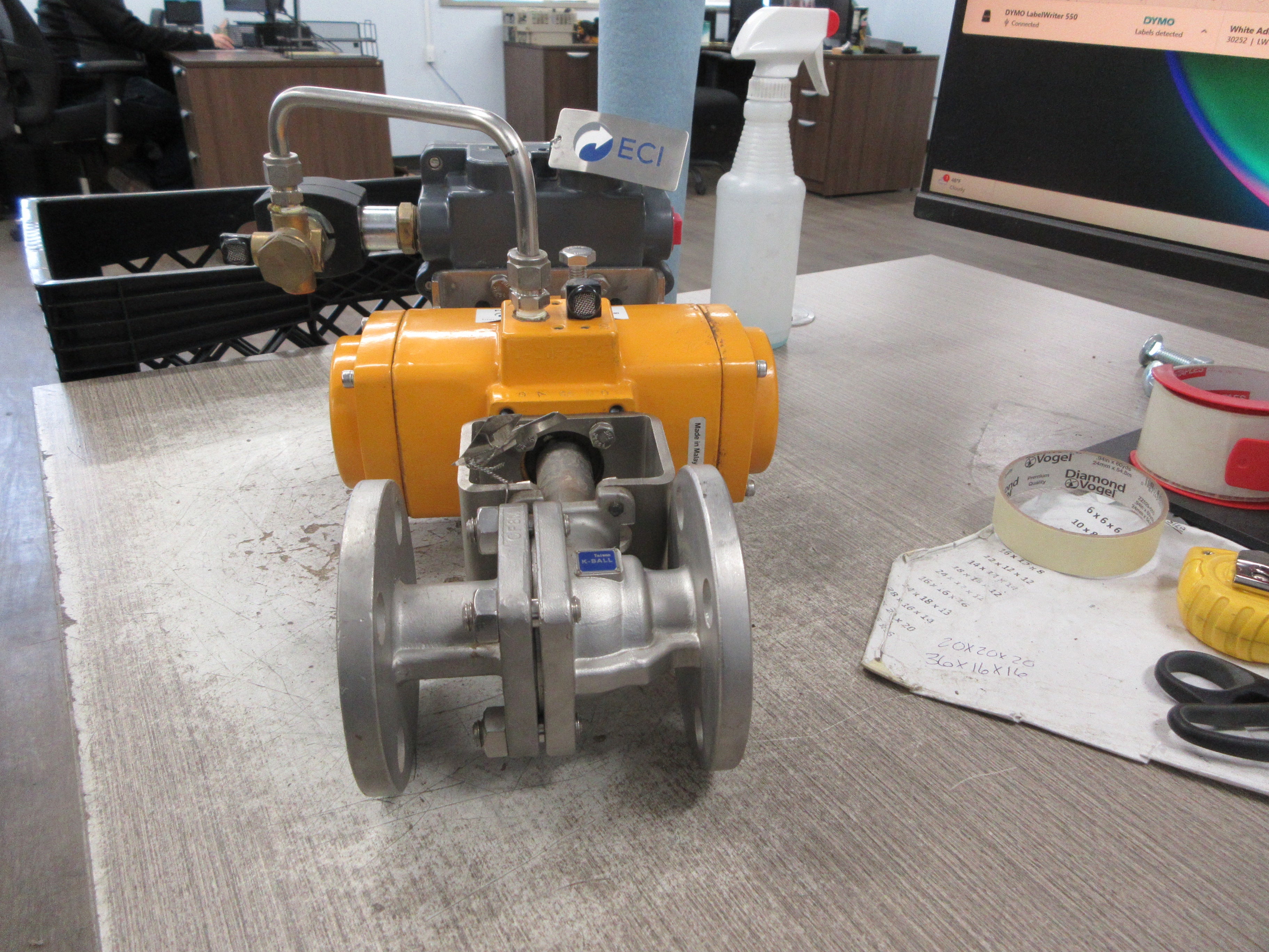 Keystone K-Ball Actuated Valve W/Positioner F190FSHG15RFL010 Used