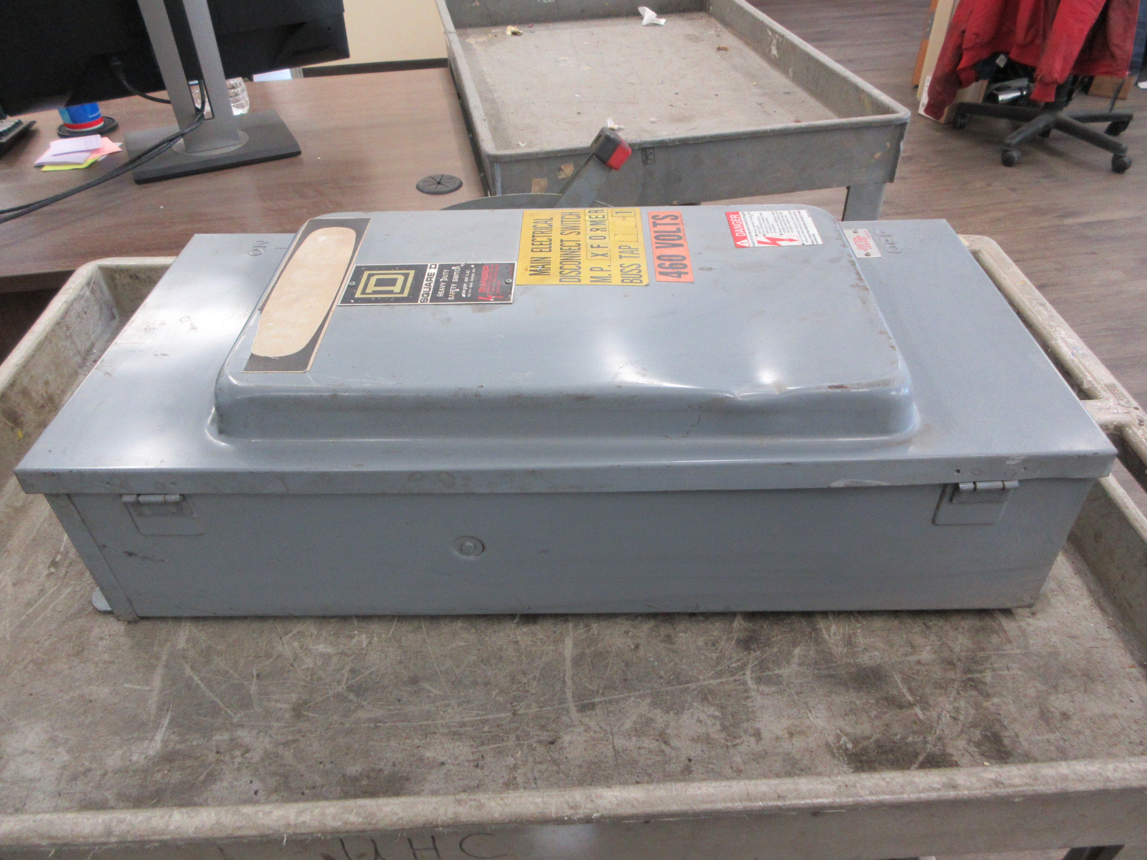 Square D 3R Fusible Safety Switch/Disconnect H-364AWK Ser. E1 200A 600V 3P Used