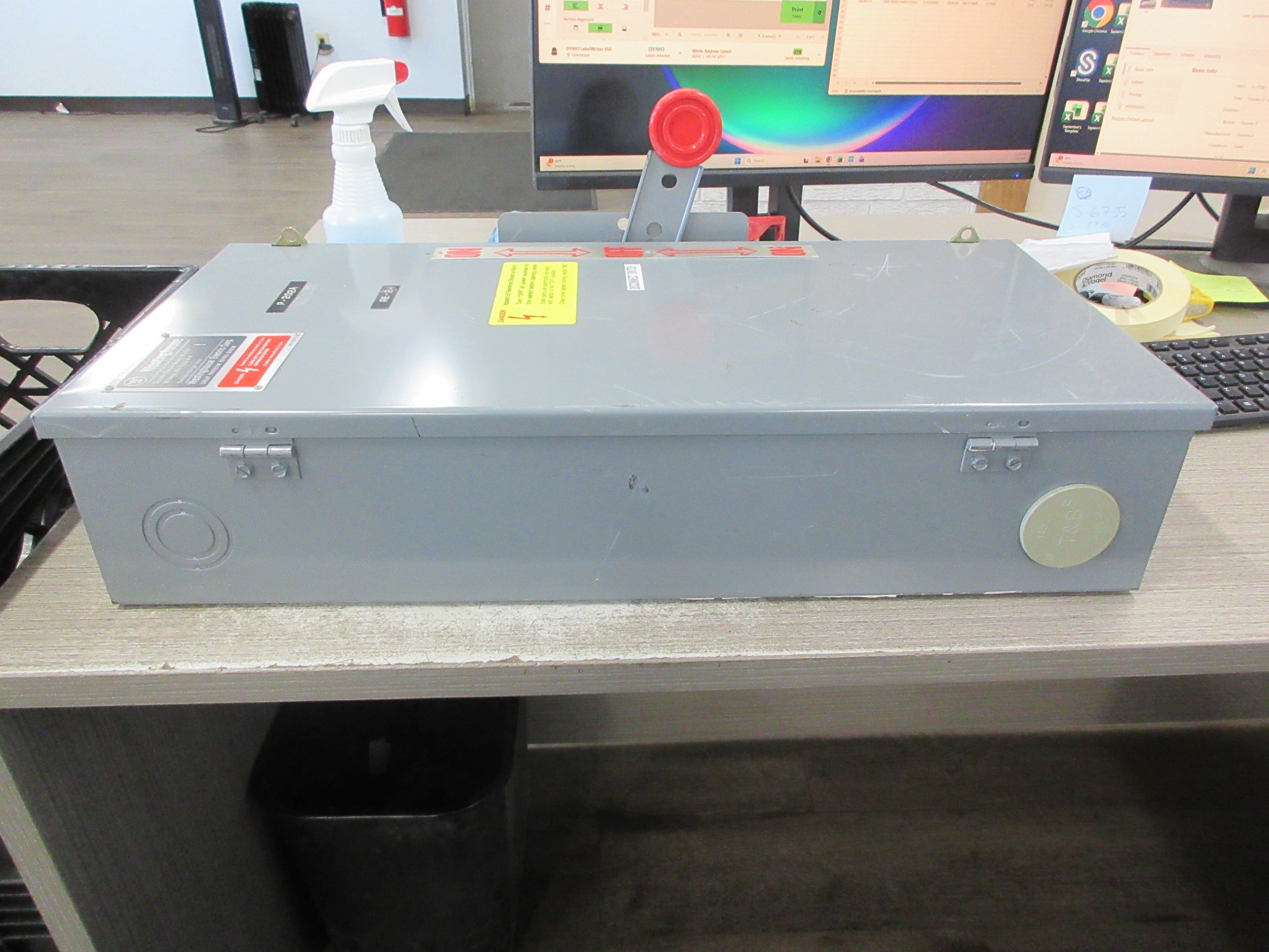 Westinghouse Non-Fusible Safety Switch/Disconnect XUK361 30A 600V 3P Used