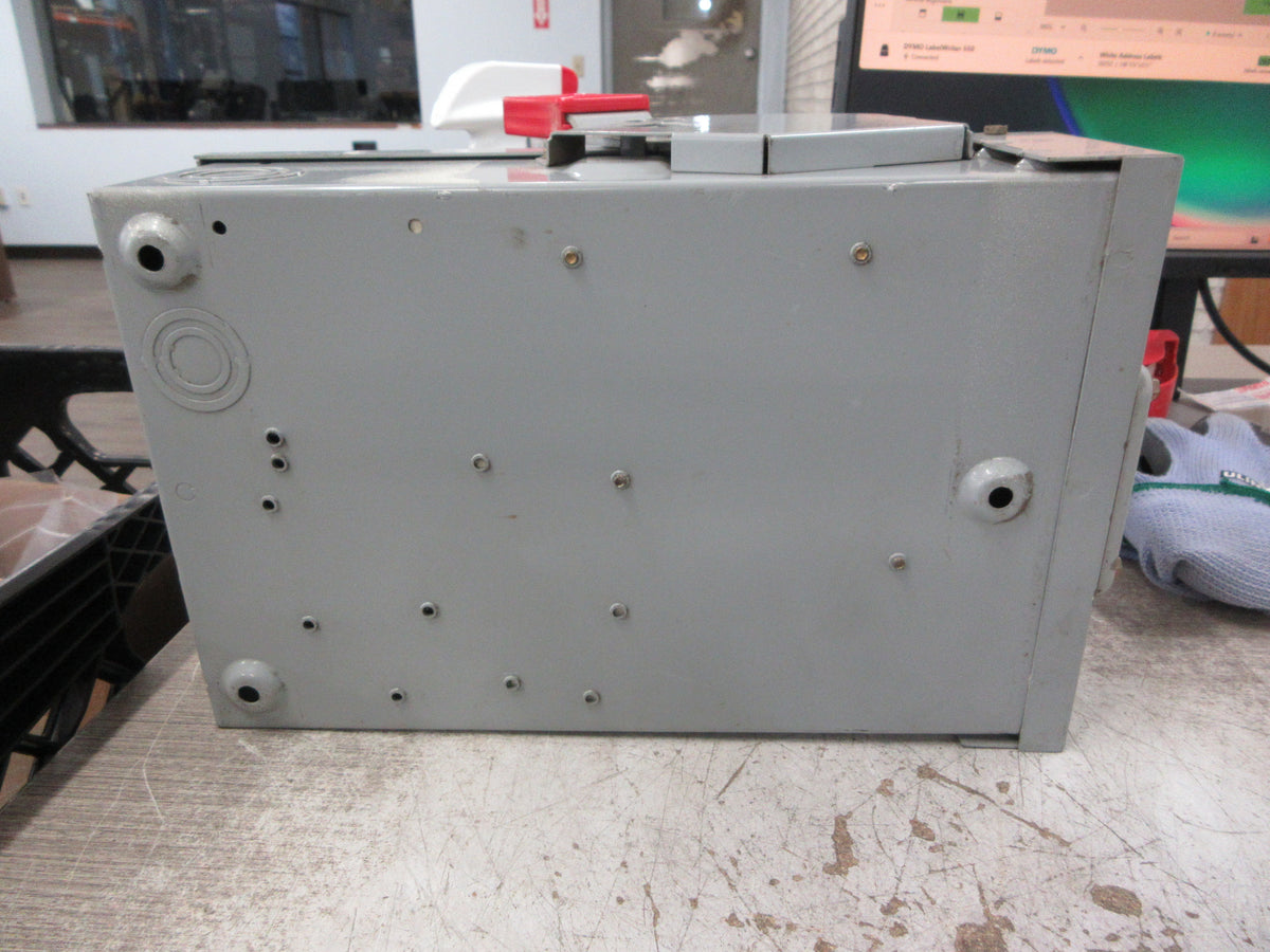 GE Non-Fusible Safety Switch/Disconnect THN3361R 30A 600V 3P 3W Used