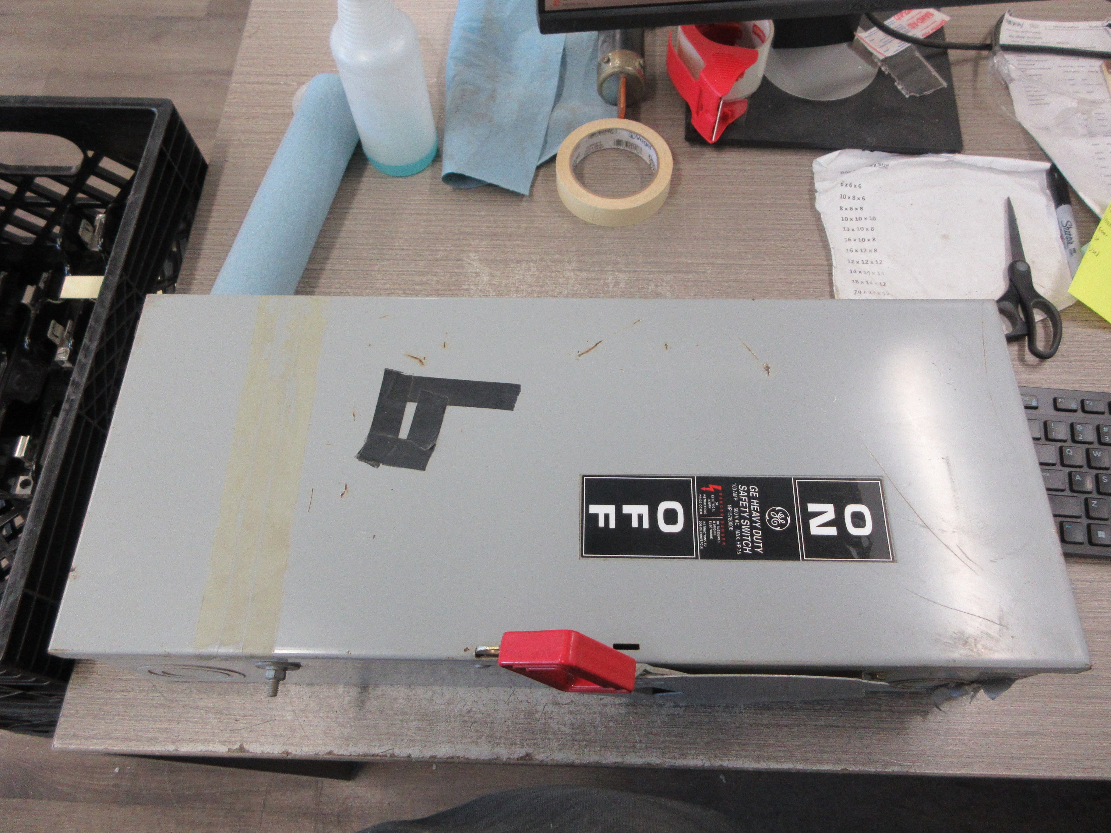 GE Fusible Safety Switch/Disconnect TH3363 100A 600V 3P Used