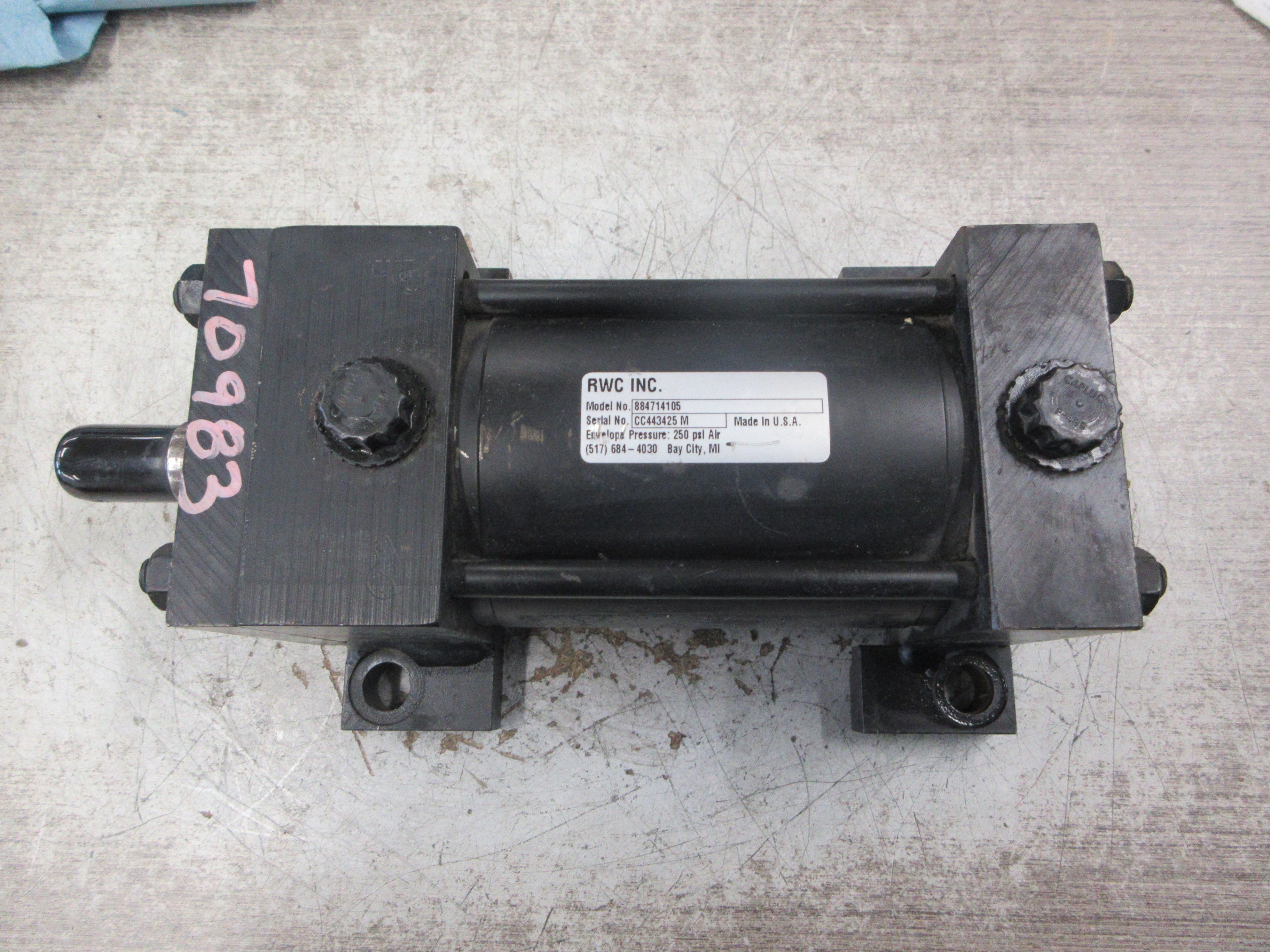 RWC Air Cylinder 884714105 250 PSI Used