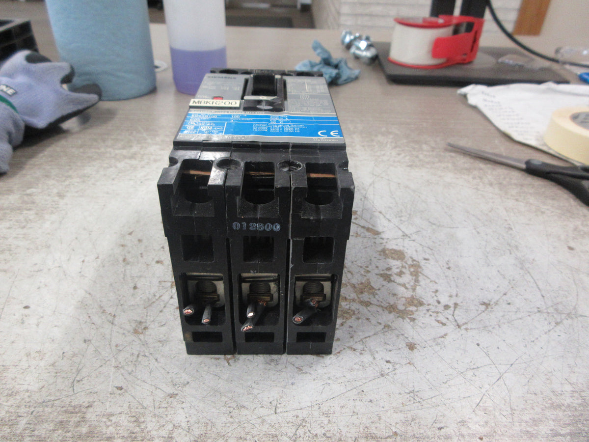 Siemens Sentron Circuit Breaker ED63B100 100A 600V 3P Used