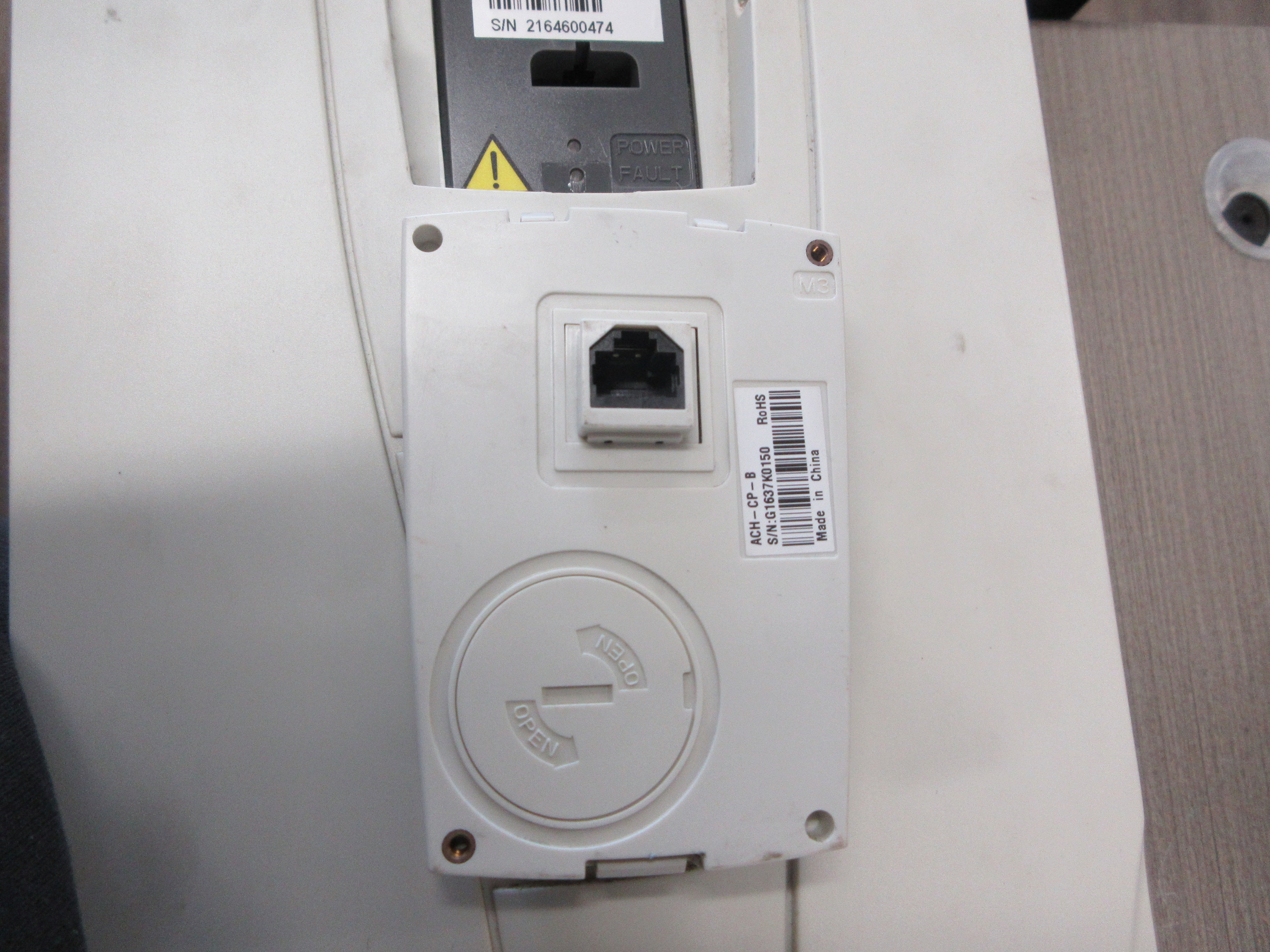 ABB ACH550 AC Drive ACH550-UH-088A-2 30HP Used