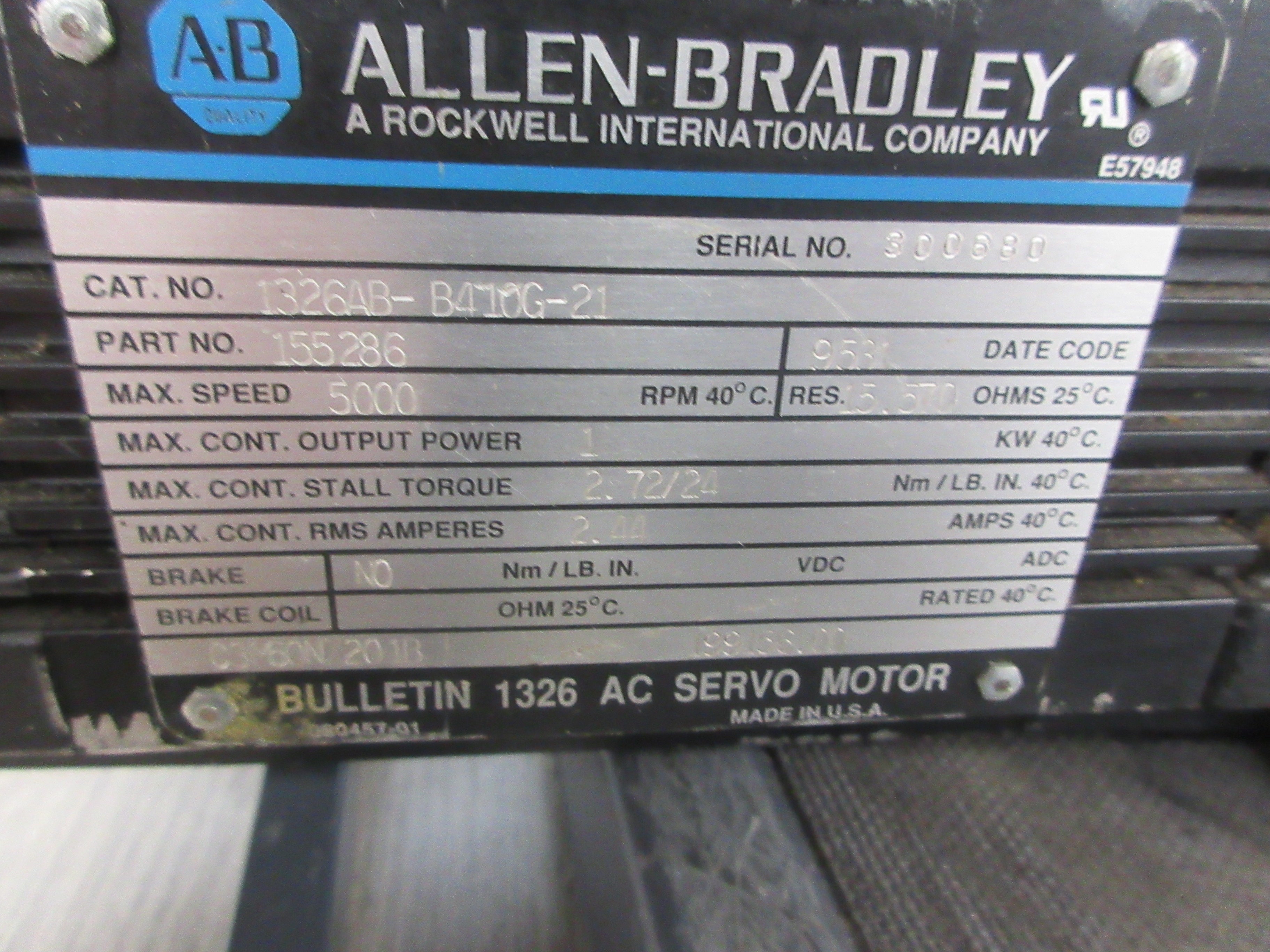 Allen-Bradley Servo Gearmotor 1326AB-B410G-21 / 1326AB-RPB50-21 1 KW Used