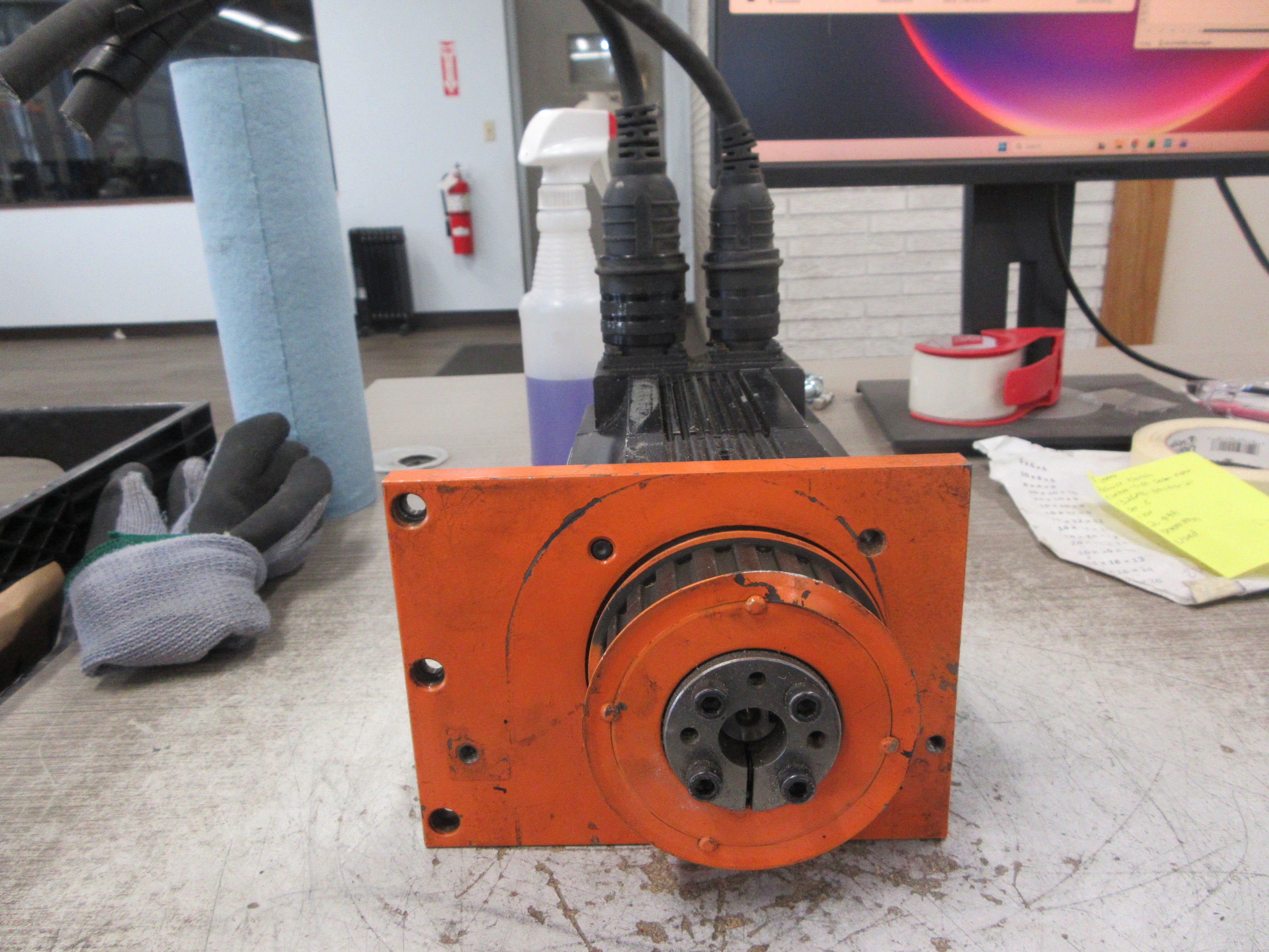 Reliance Electric Electro-Craft Servo Motor 1326AB-B410G-21 Ser. C 1 KW Used