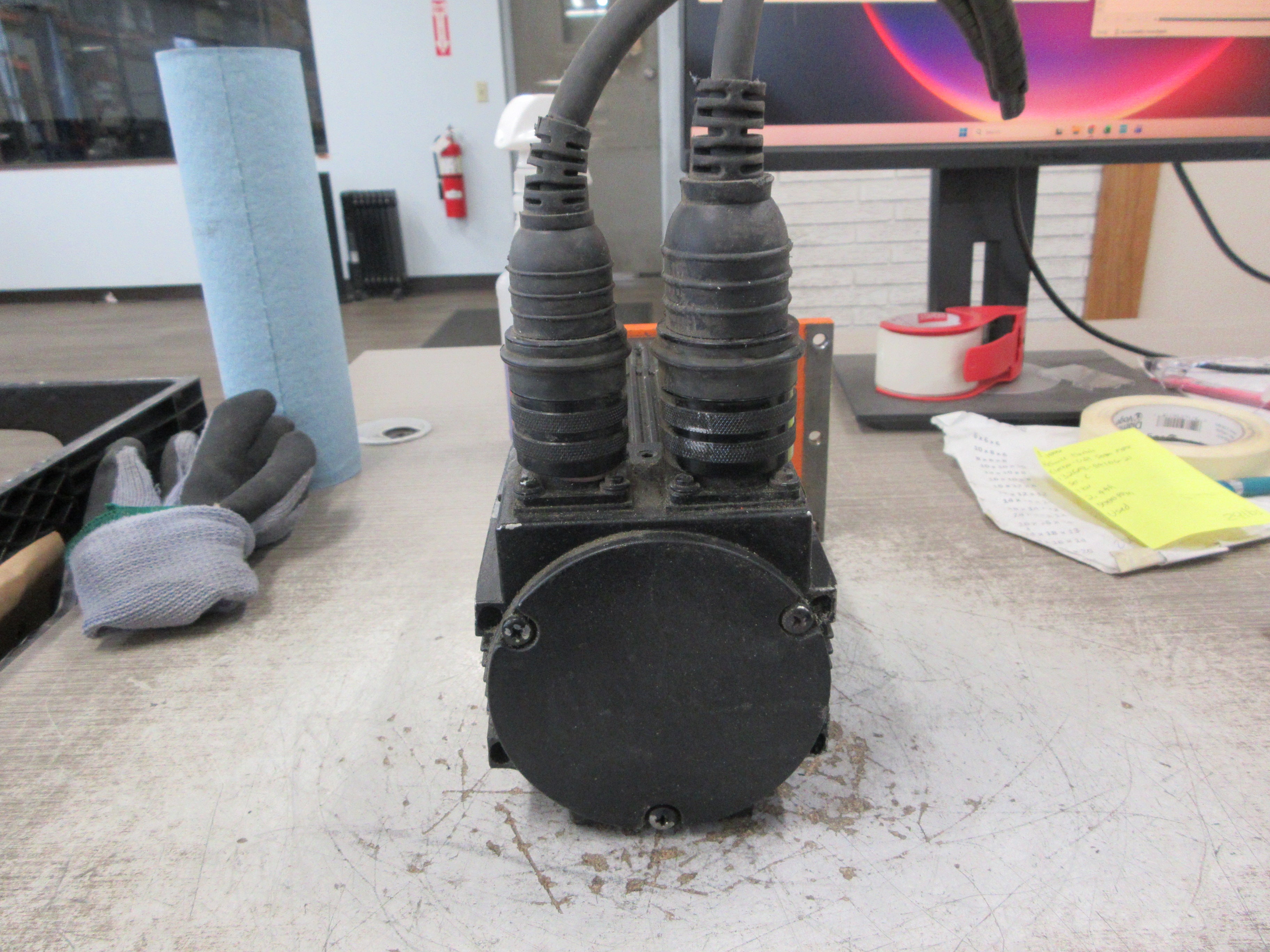 Reliance Electric Electro-Craft Servo Motor 1326AB-B410G-21 Ser. C 1 KW Used