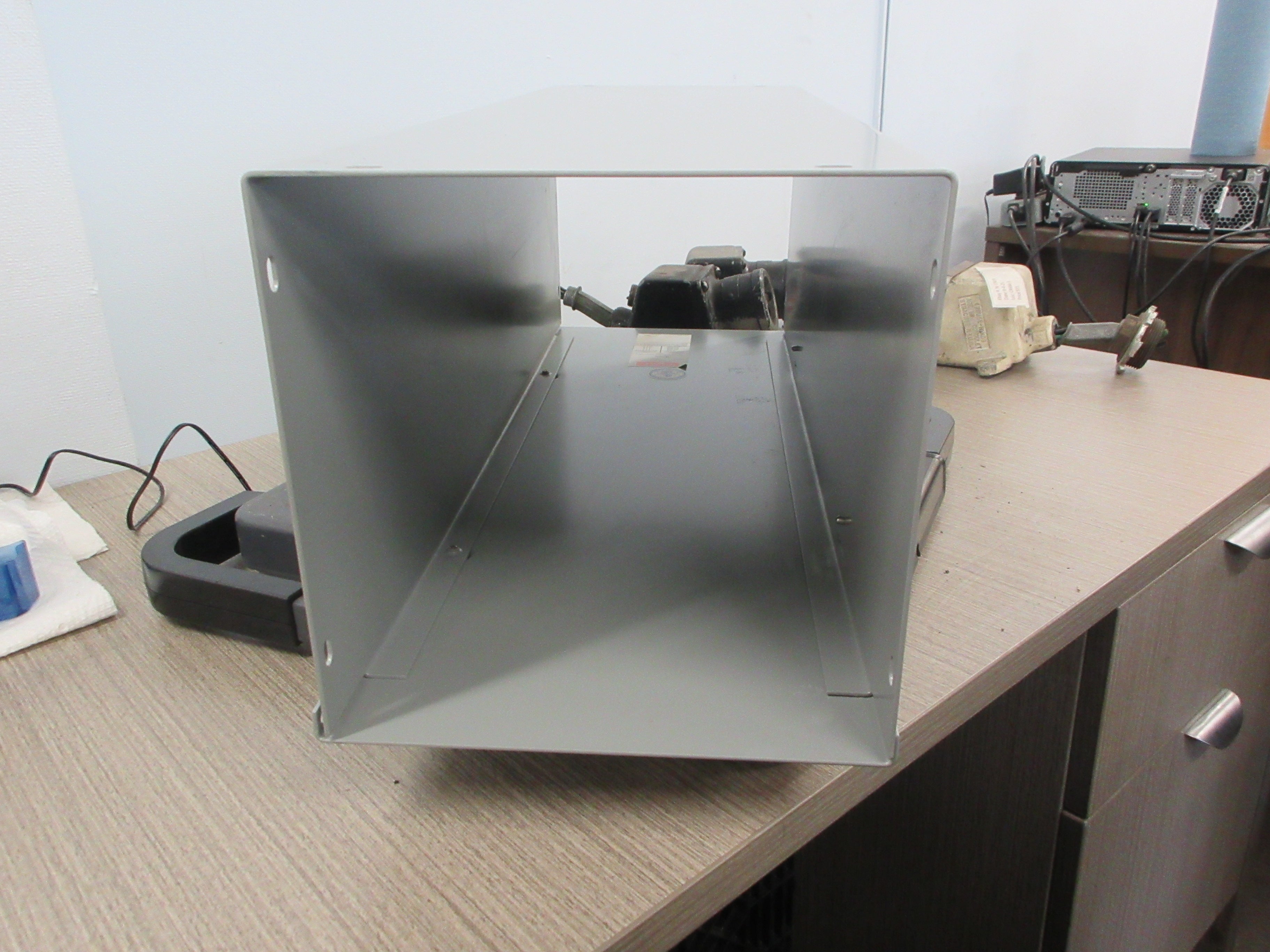 Hoffman Type 1 Wireway F-88G24 Size: 8"x8" Length: 24" New Surplus