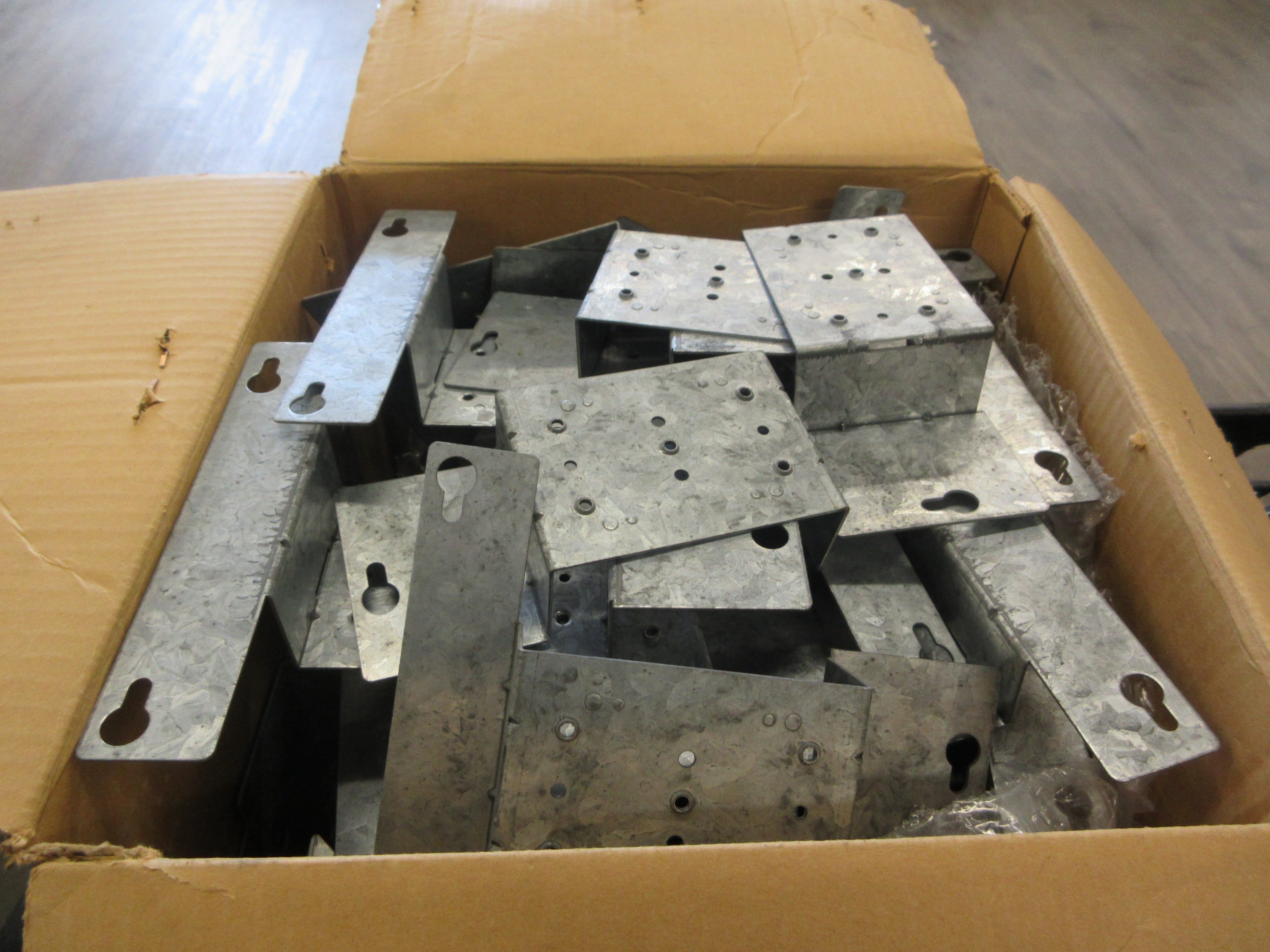 Milbank Bridge 813061-SO *Box of 38* New Surplus
