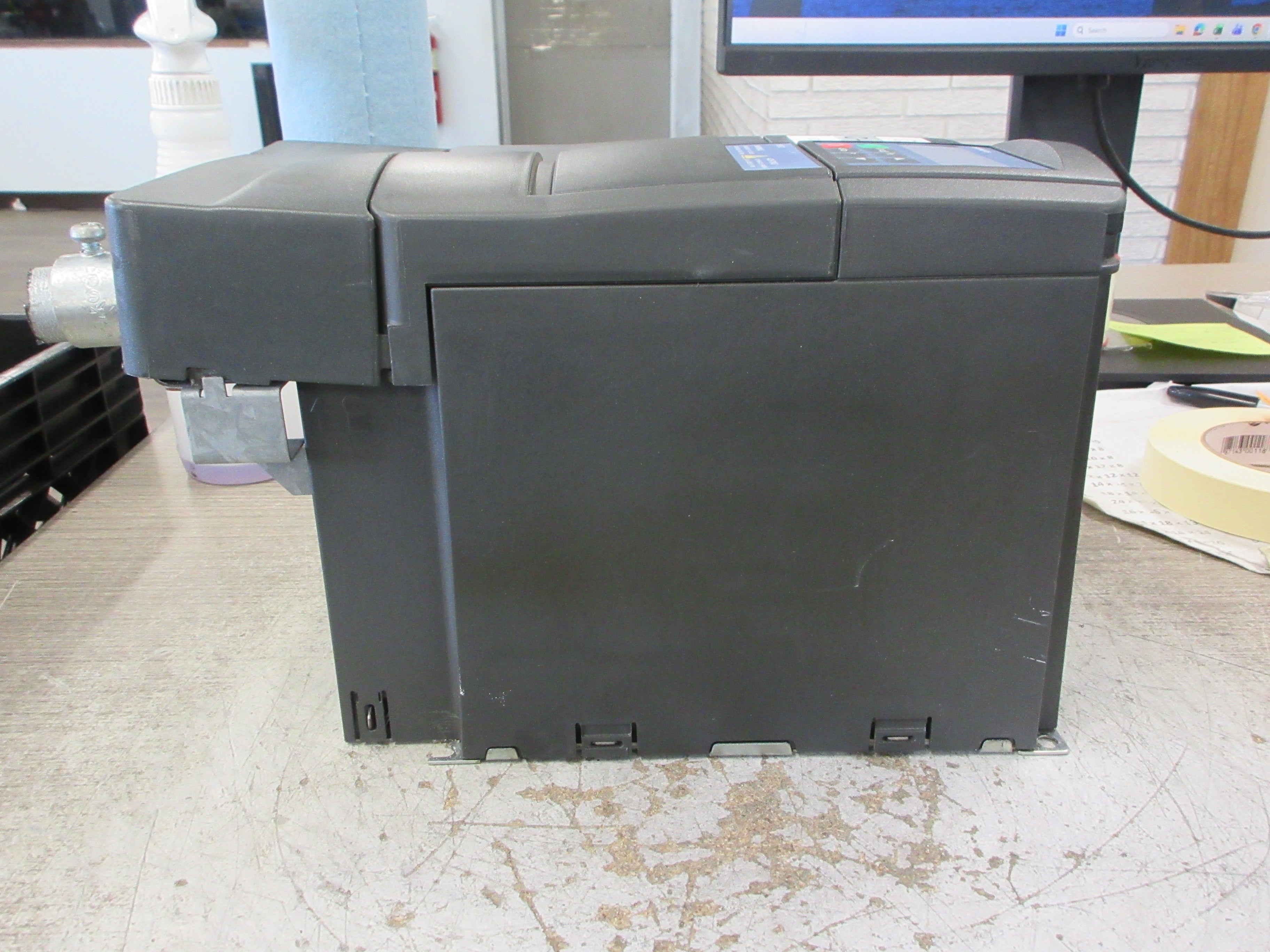 Siemens SED2-5.5/32X AC Drive 6SE6436-2UD25-5CA0 7.5HP 3Ph W/Keypad Used