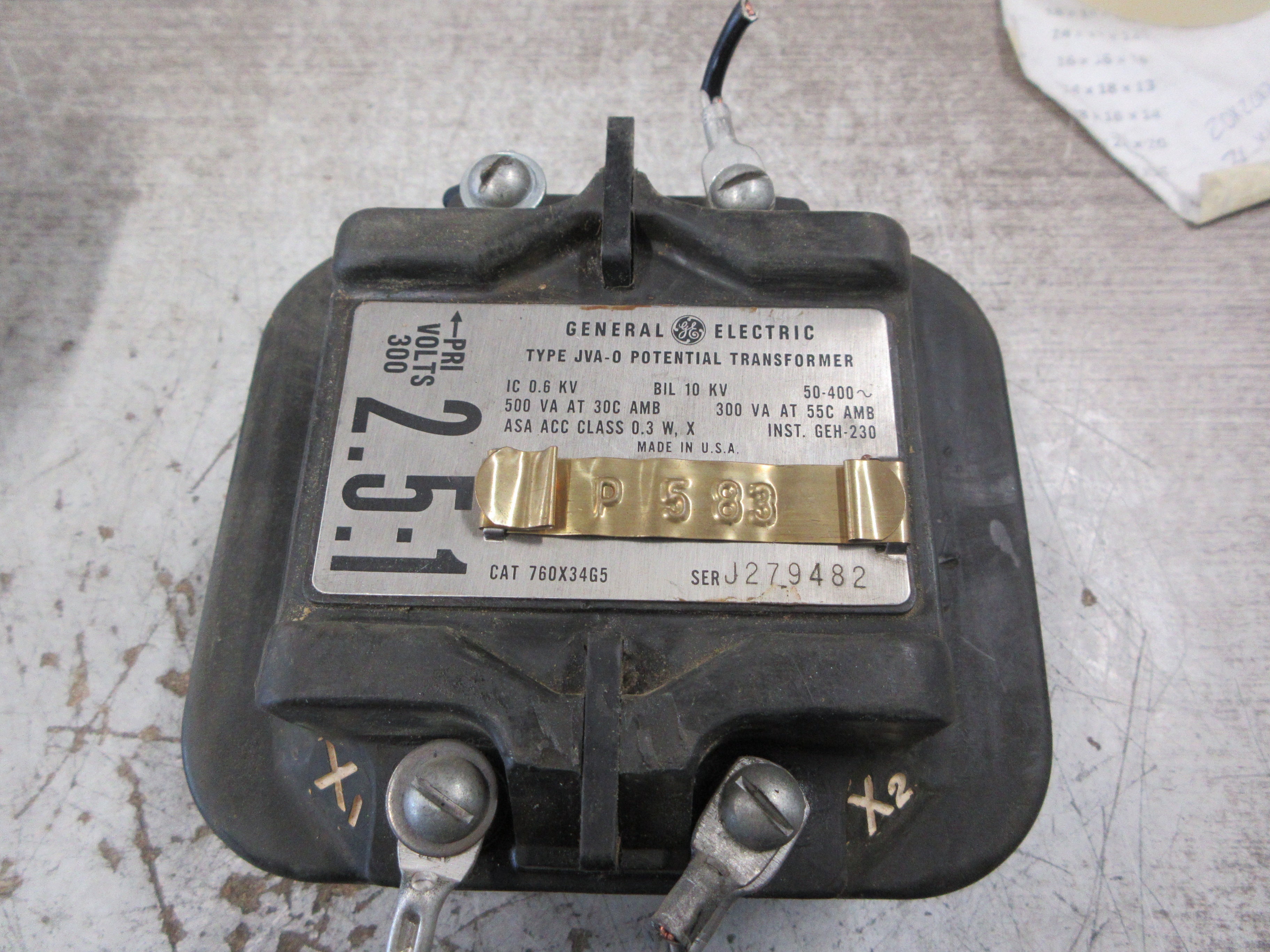 GE Type JVA-0 Potential Transformer 760X34G5 Pri: 300V Ratio 2.5:1 50-400Hz Used