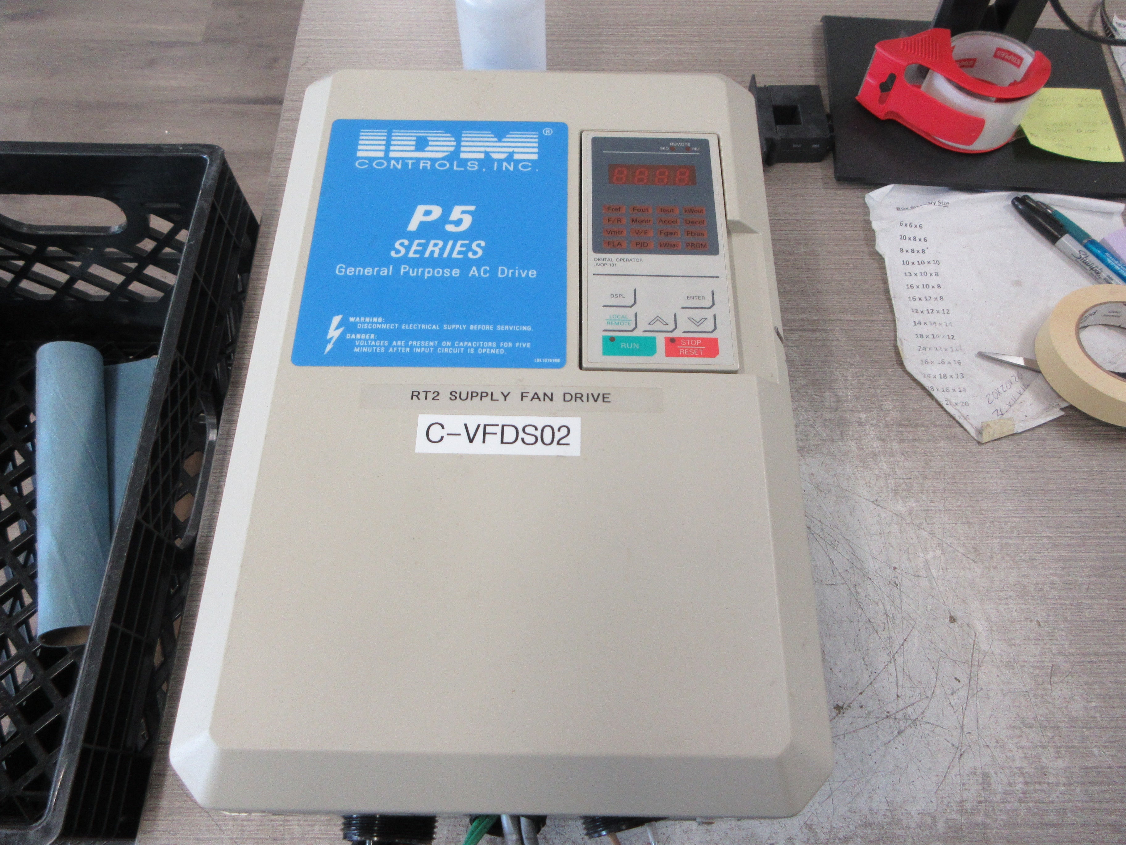 IDM Controls P5 Series AC Drive CIMR-P5U2011 20HP 3Ph Used