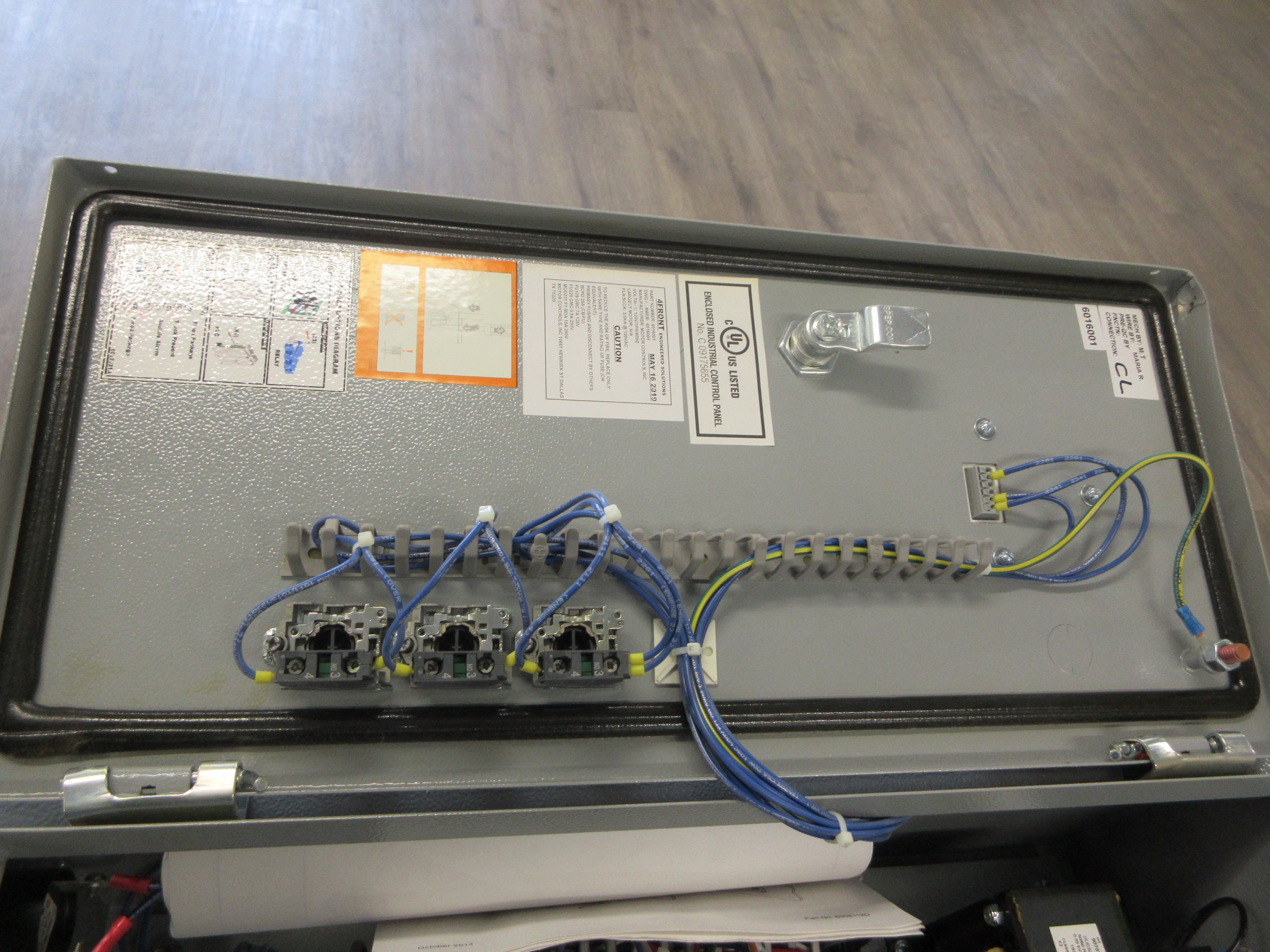 Kelley STAR 4 Truk Stop vehicle Restraint Centrol Box 6016001 120V 1Ph 60Hz Used