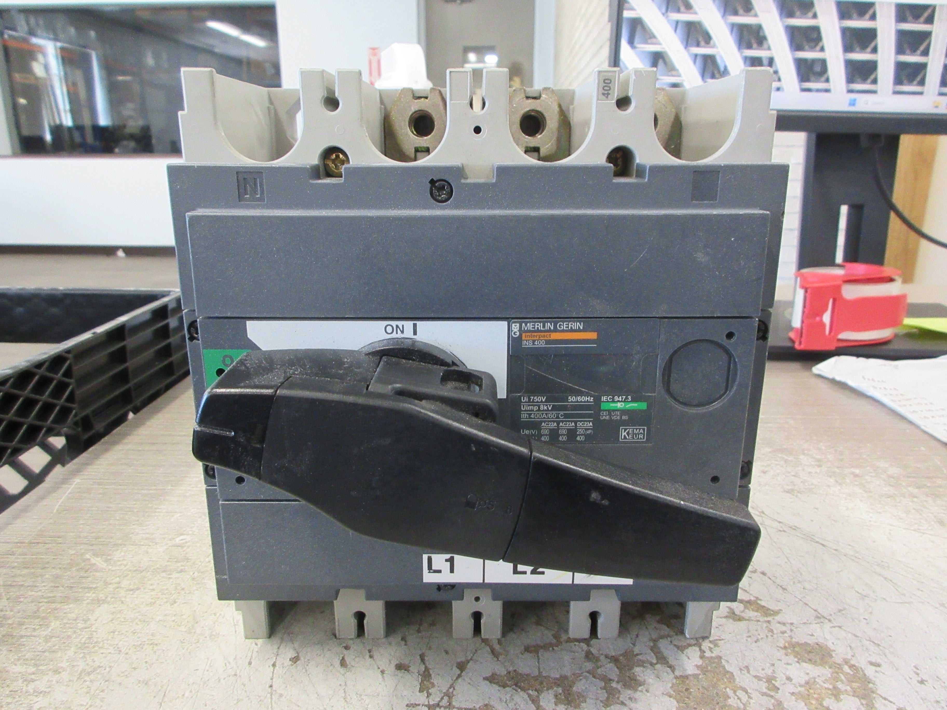 Merlin Gerin Interpact Disconnect Switch INS 400 400A 750V 50/60Hz Used
