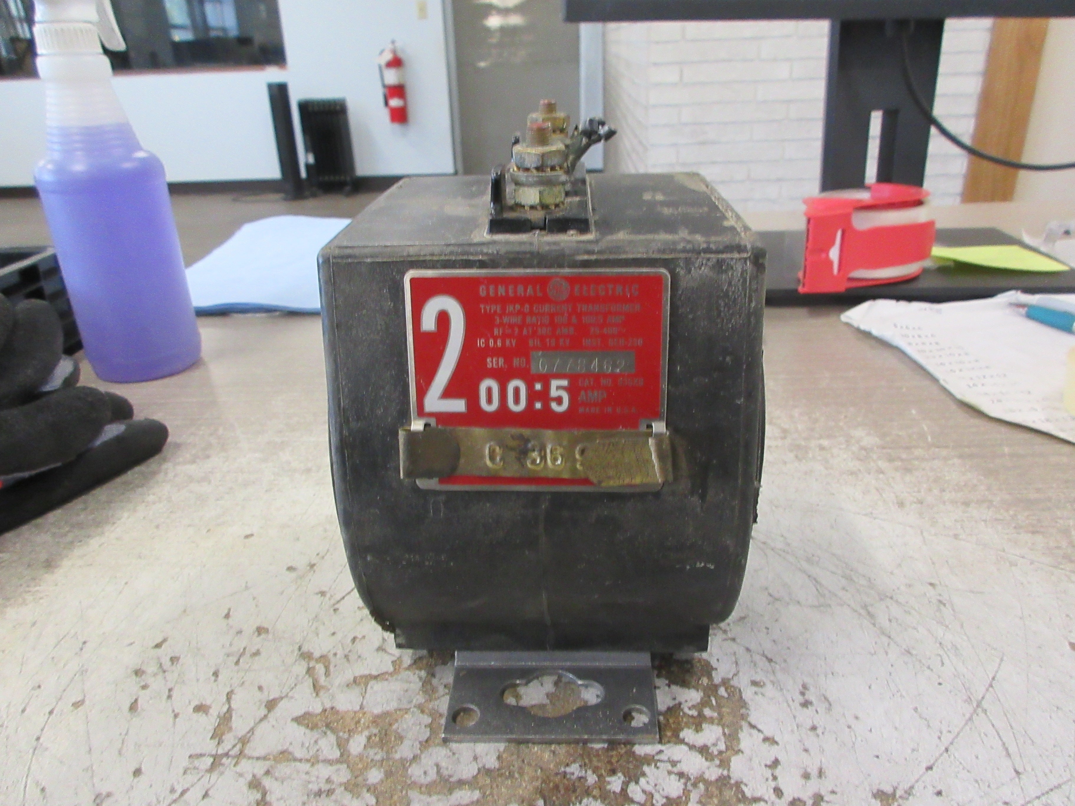 GE Type JKP-0 Current Transformer 836X8 Ratio 200:5A 600V 25-400Hz Used