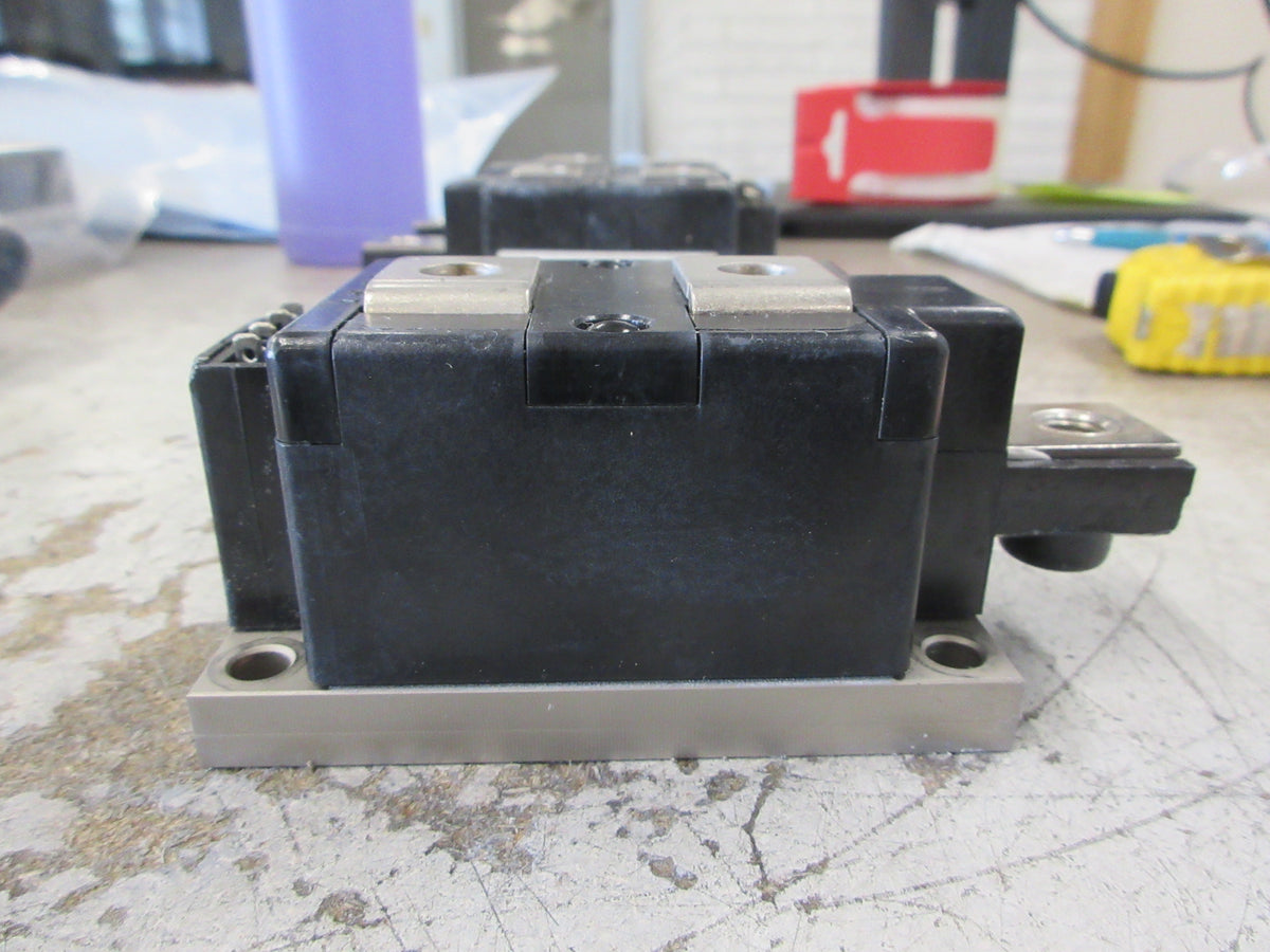 IXYS Thyristor Module MCC255-14IO1 Used