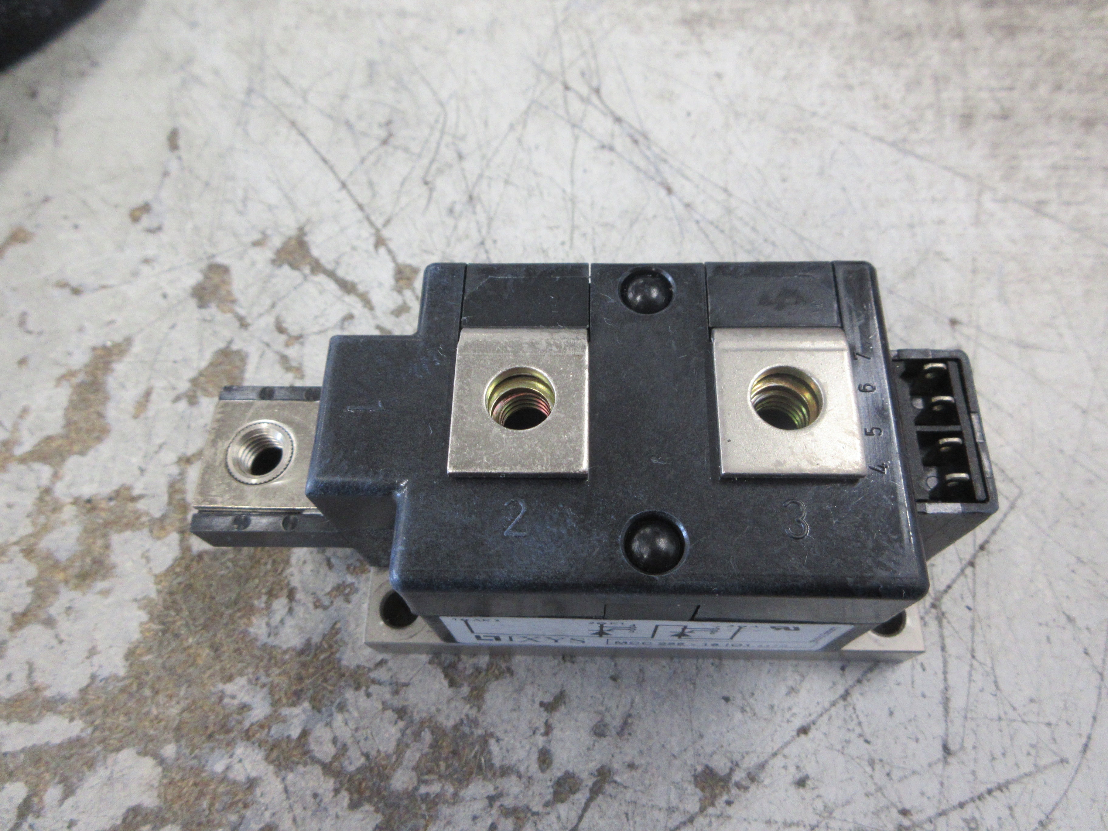 IXYS Thyristor Module MCC255-16IO1 Used