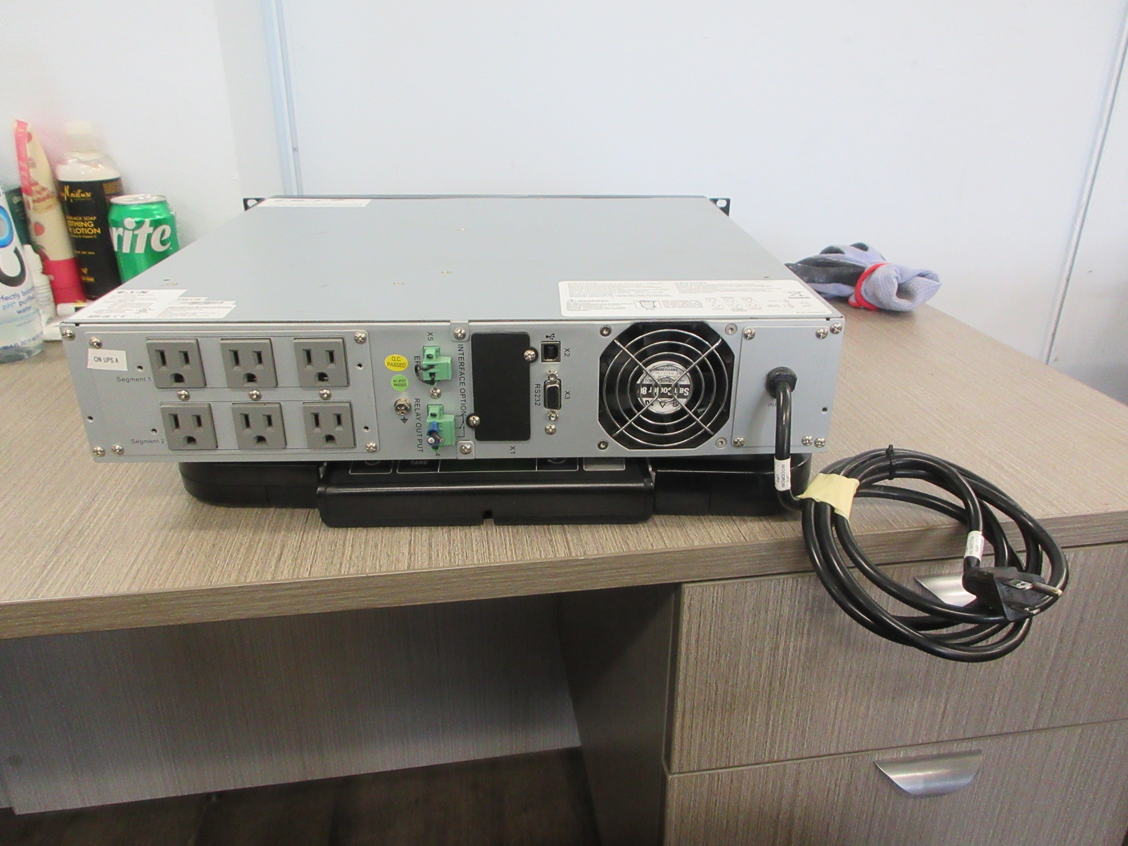 Eaton Powerware 9130 Rack-Mount UPS PW9130L15600R-XL2U F/W: 1.28 Used