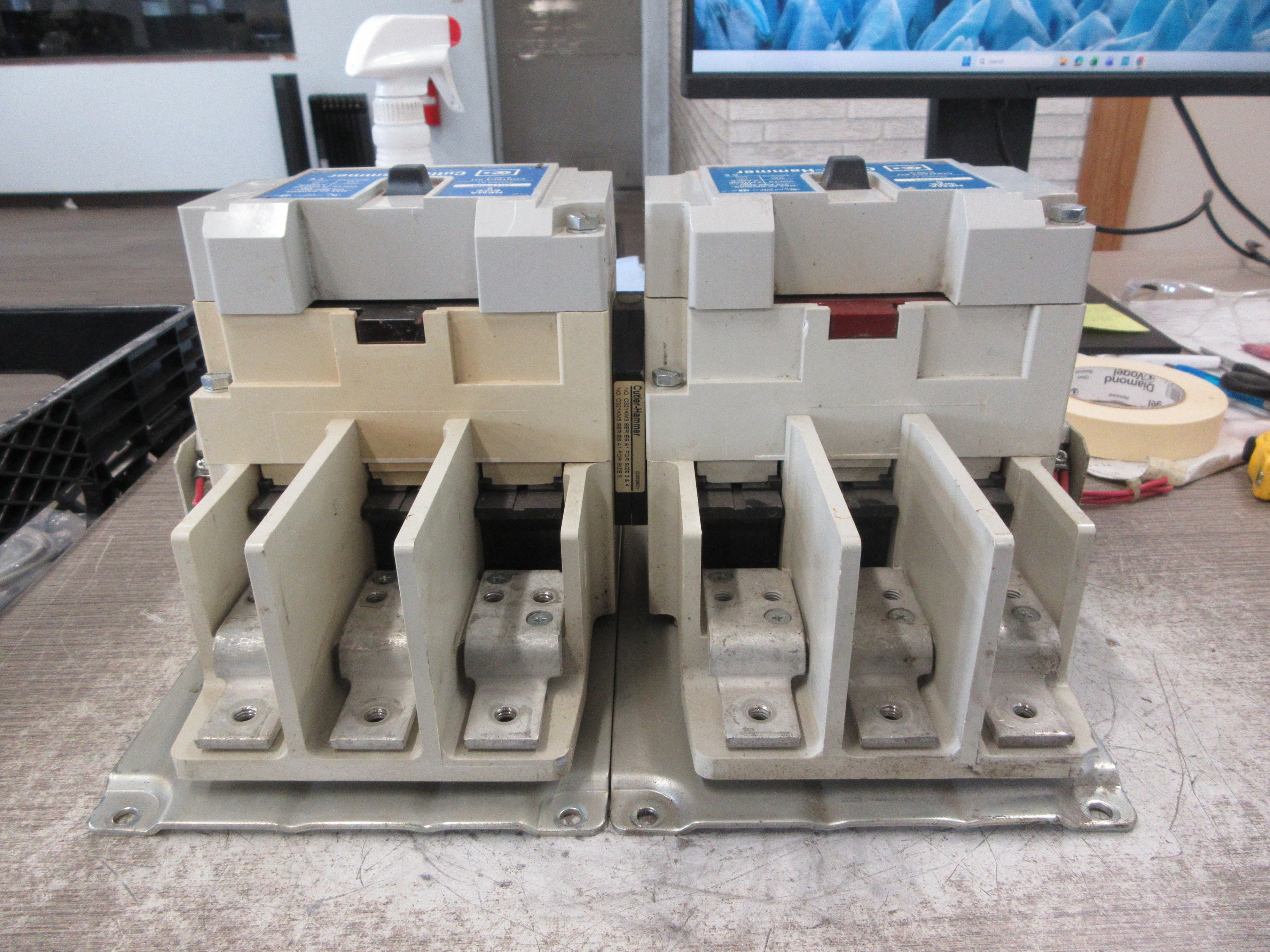 Cutler-Hammer Size 5 Reversing Contactor CN15SN3 120V Coil 270A 600V Used