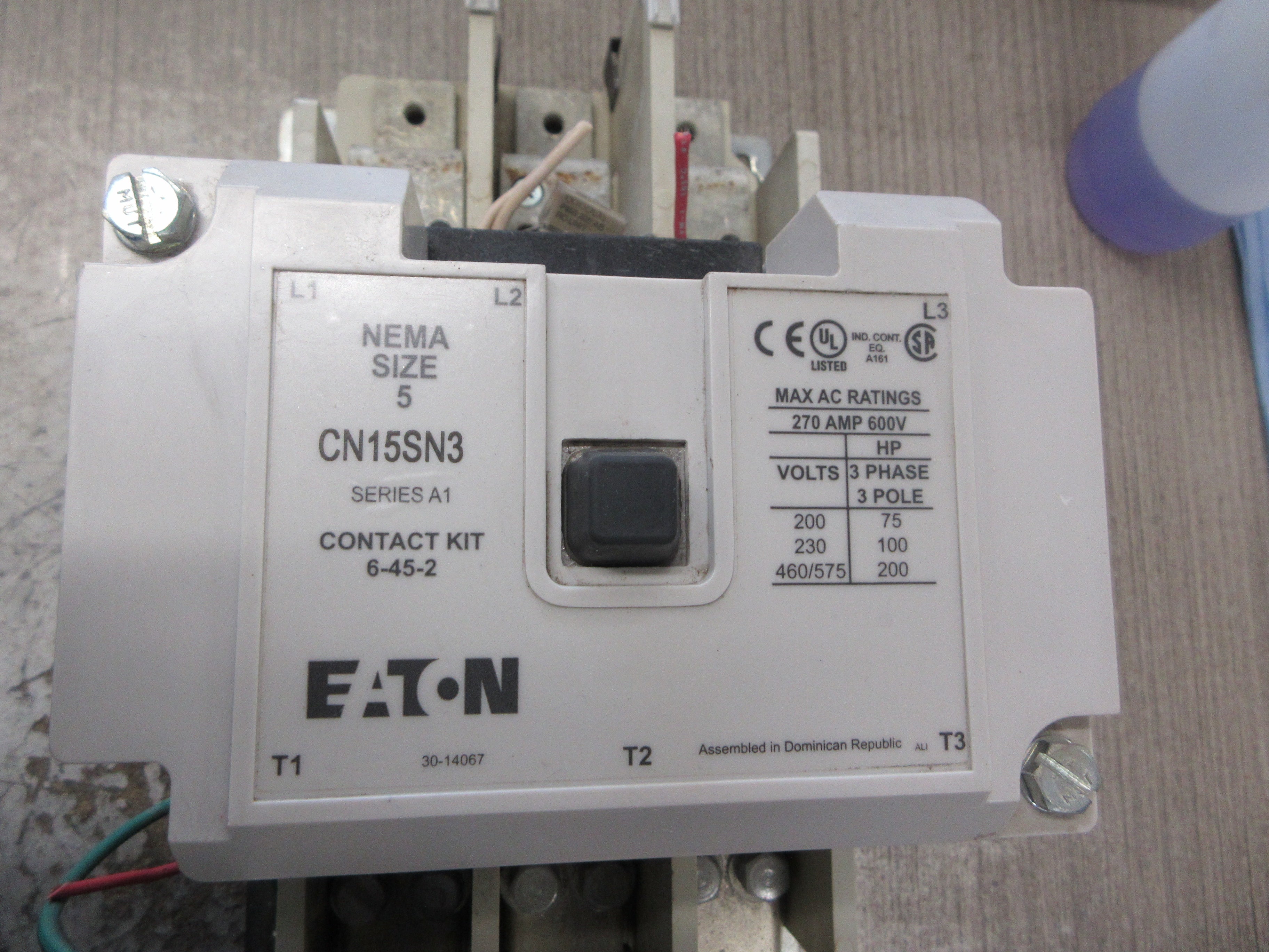 Eaton / Schneider Size 5 Starter CN15SN3 / GV2ME08 120V Coil Trip: 2.5-4A Used