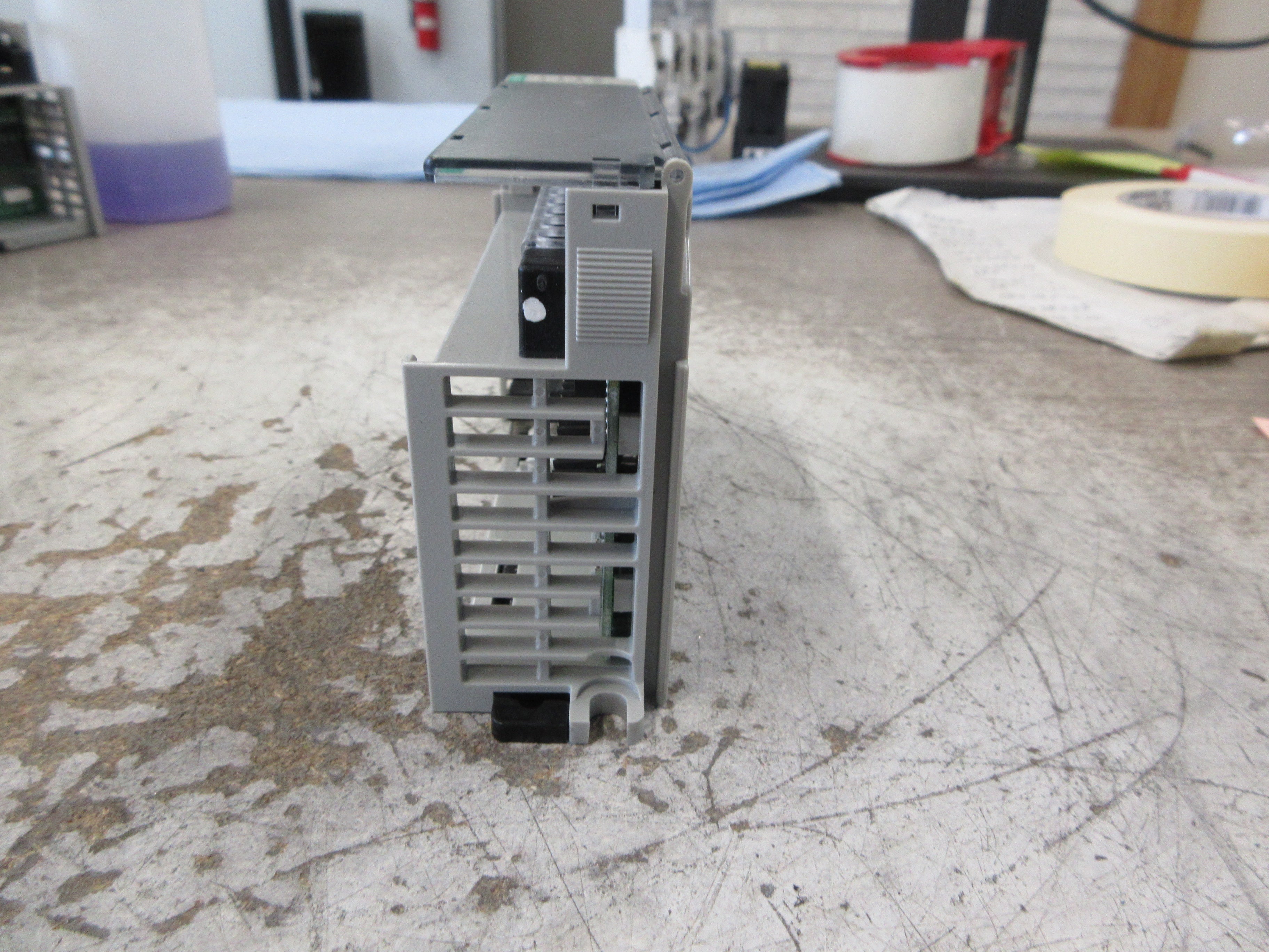 Allen-Bradley Compact I/O Sourcing Output Module 1769-OB16 Ser. B Used