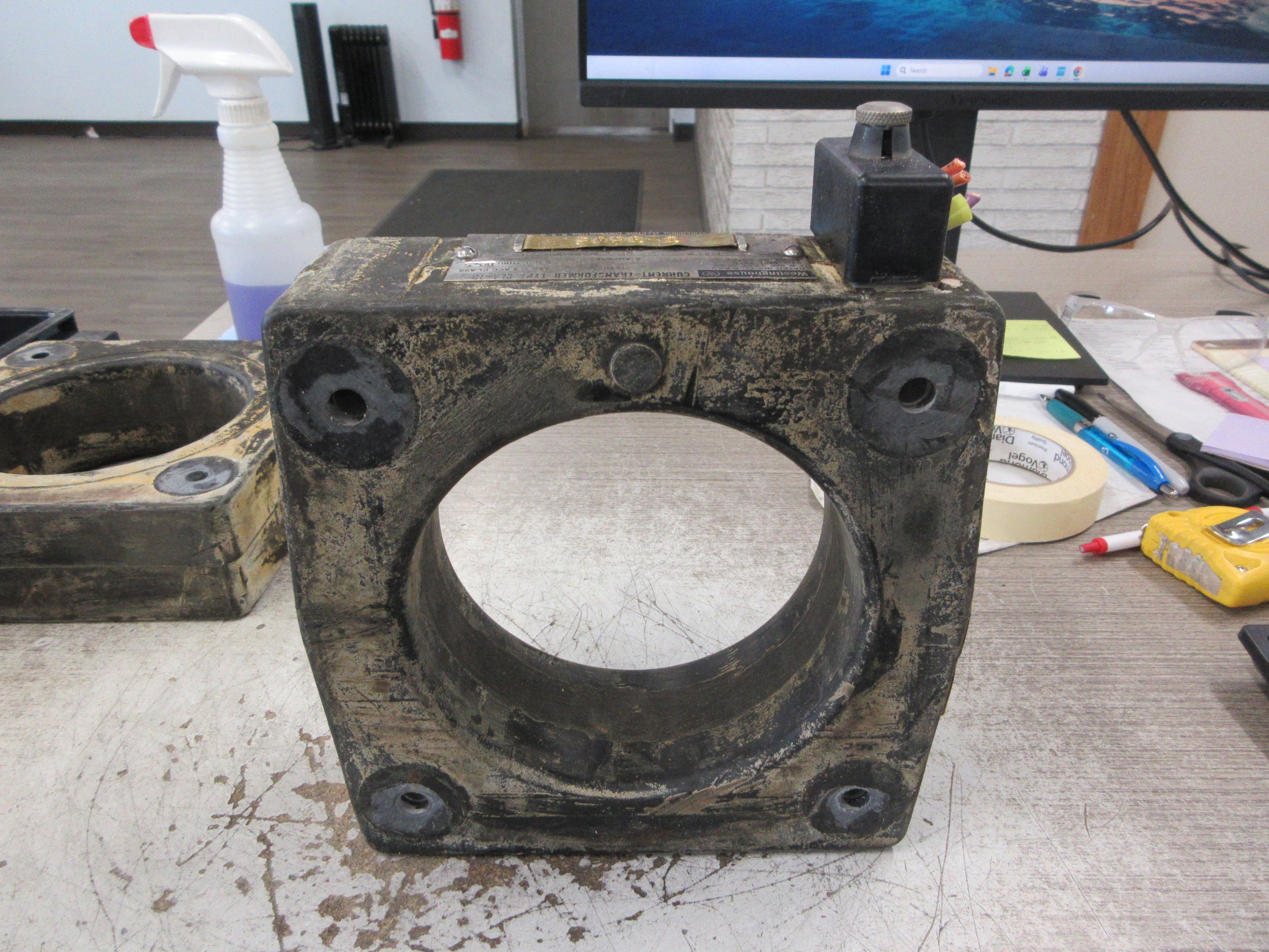 Westinghouse Type CLA-10 Current Transformer 597A750G01 Ratio 800:5A 600V Used