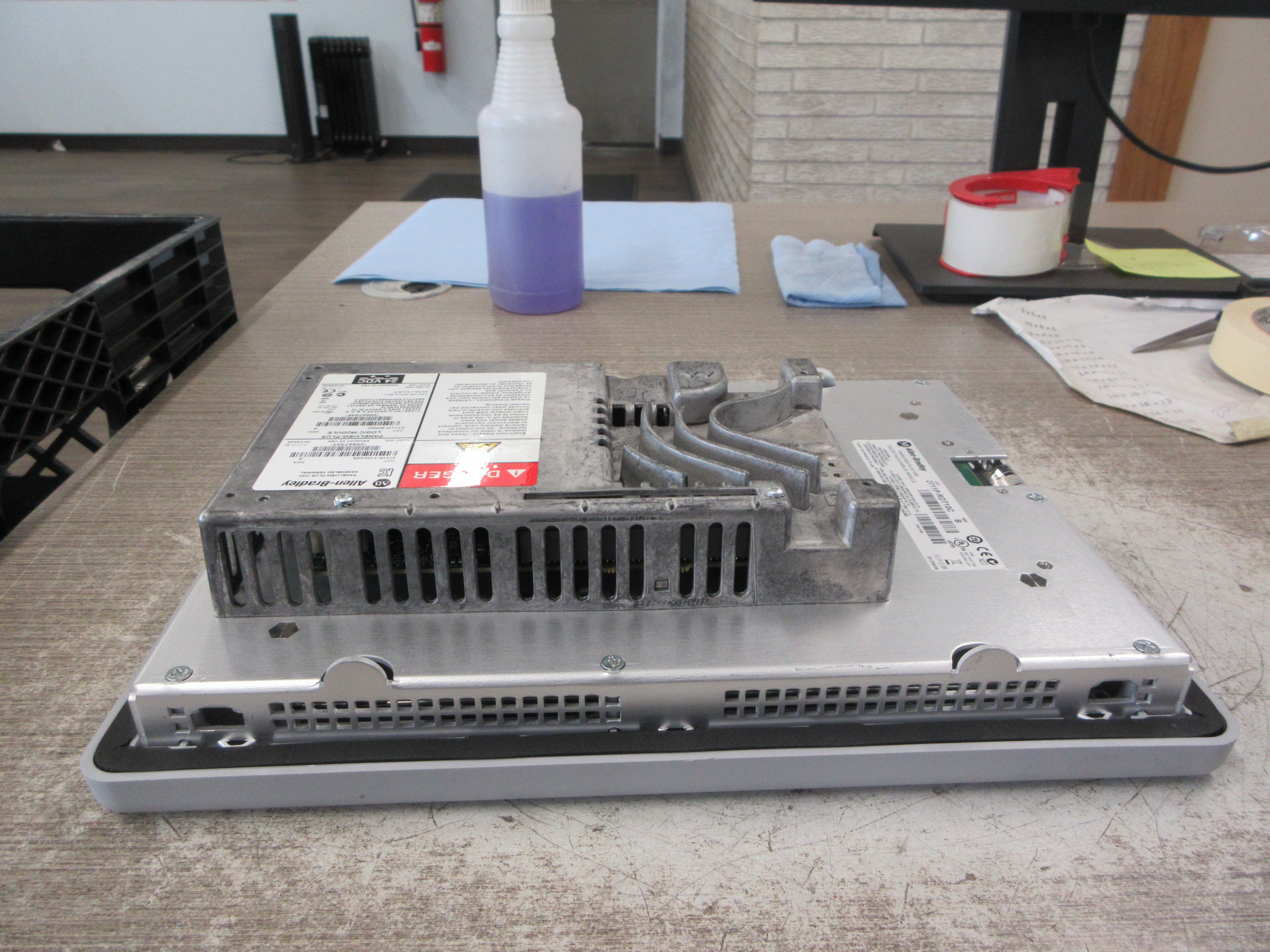 Allen-Bradley PanelView Plus 1000 2711P-T10C4D8 Ser. A Used