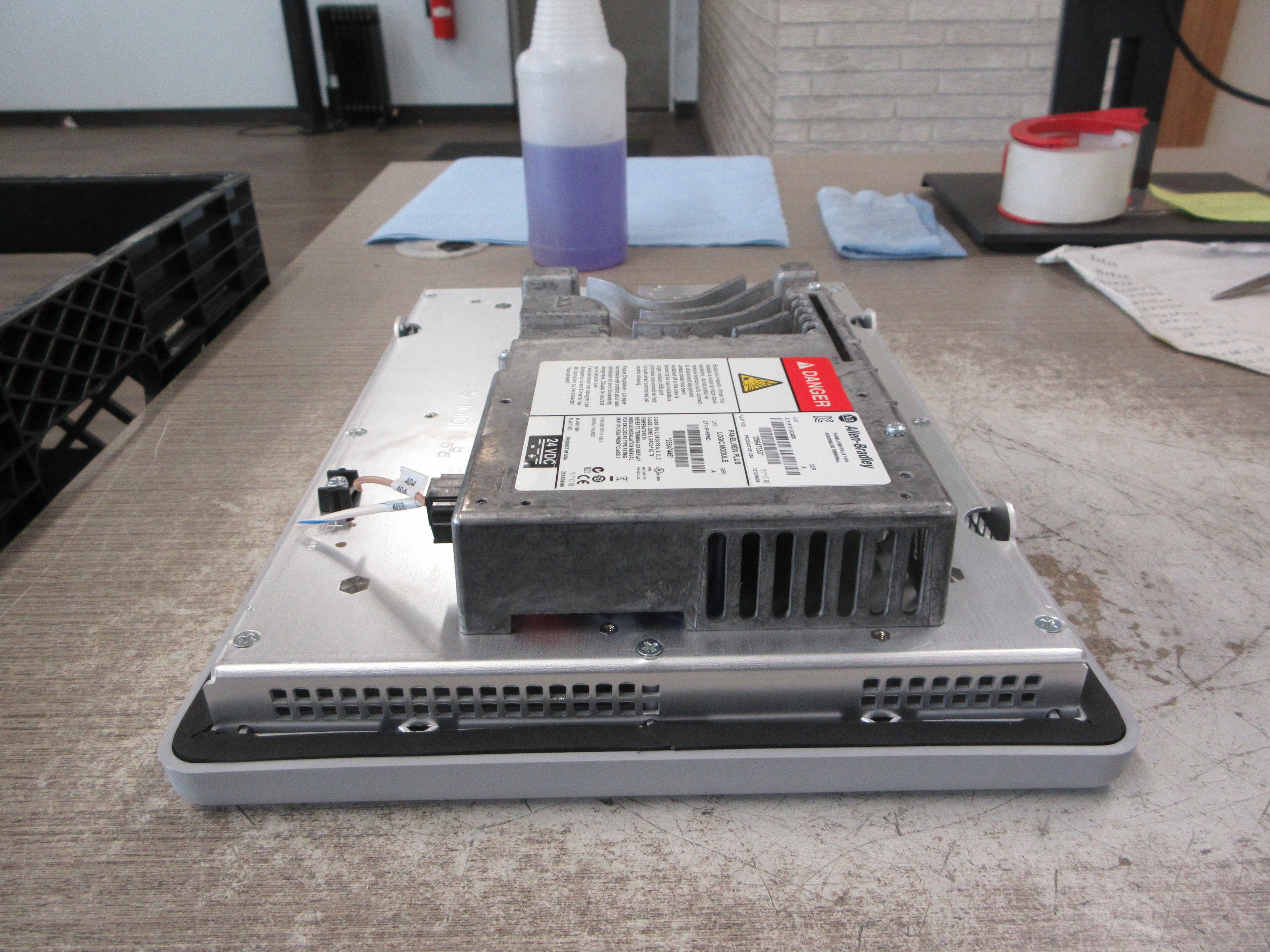 Allen-Bradley PanelView Plus 1000 2711P-T10C4D8 Ser. A Used