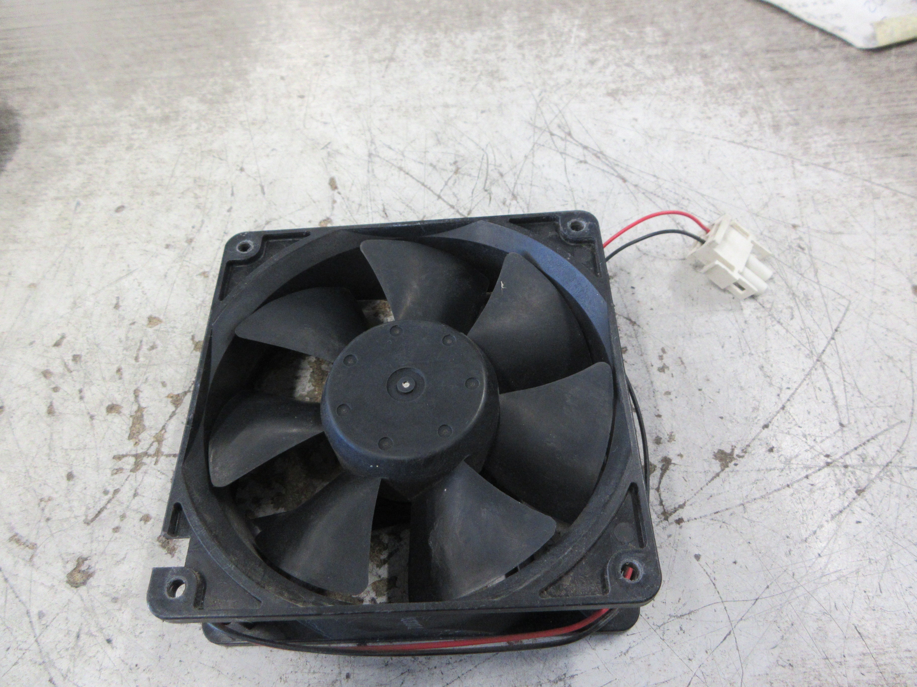Minebea NMB Axial Fan 4715KL-05W-B40 24VDC 0.46A Used