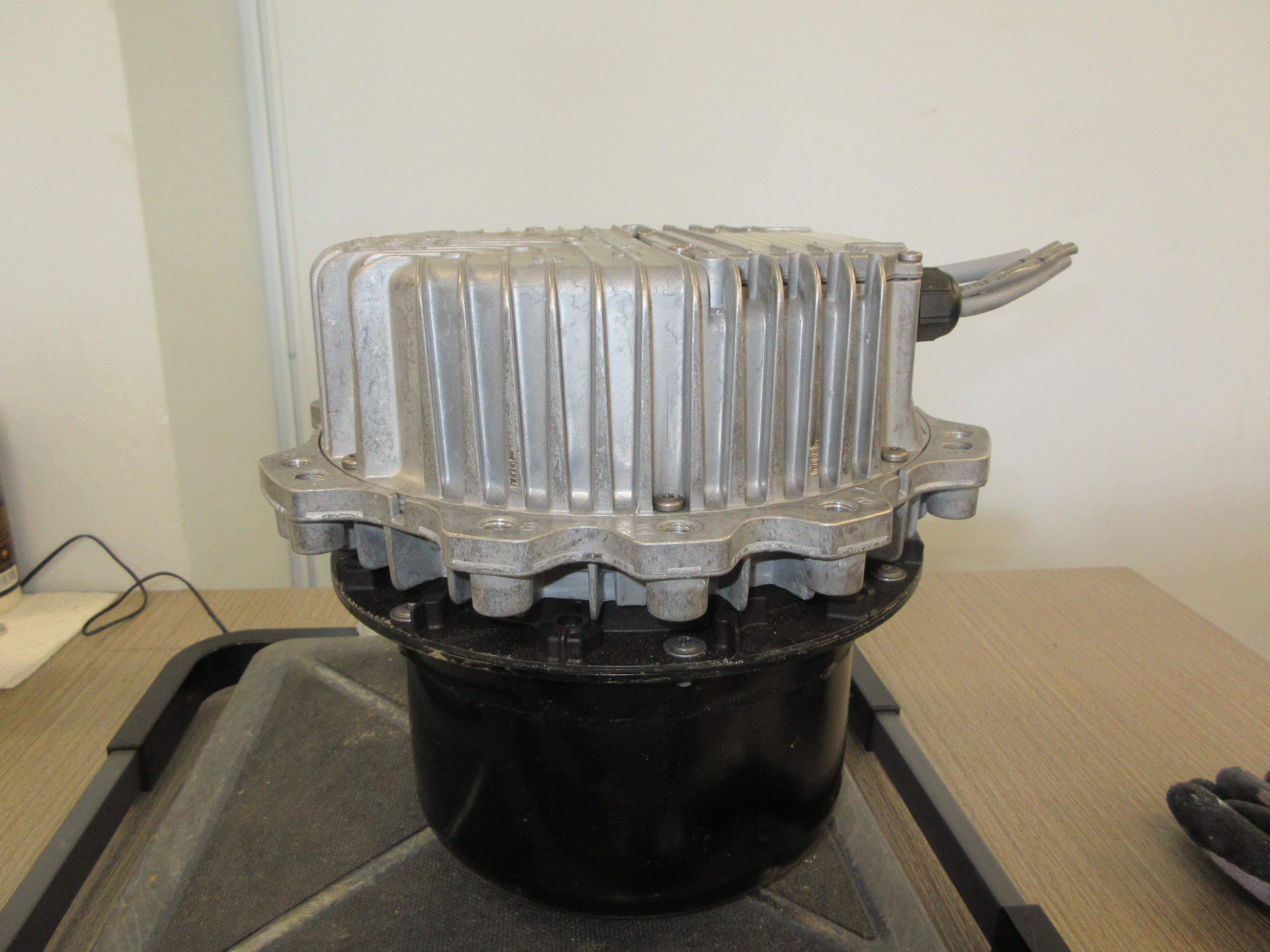 ebmpapst Centrifugal Fan R3G560-AH23-05 380-480V 50/60Hz 3Ph 4.8A 1520RPM Used