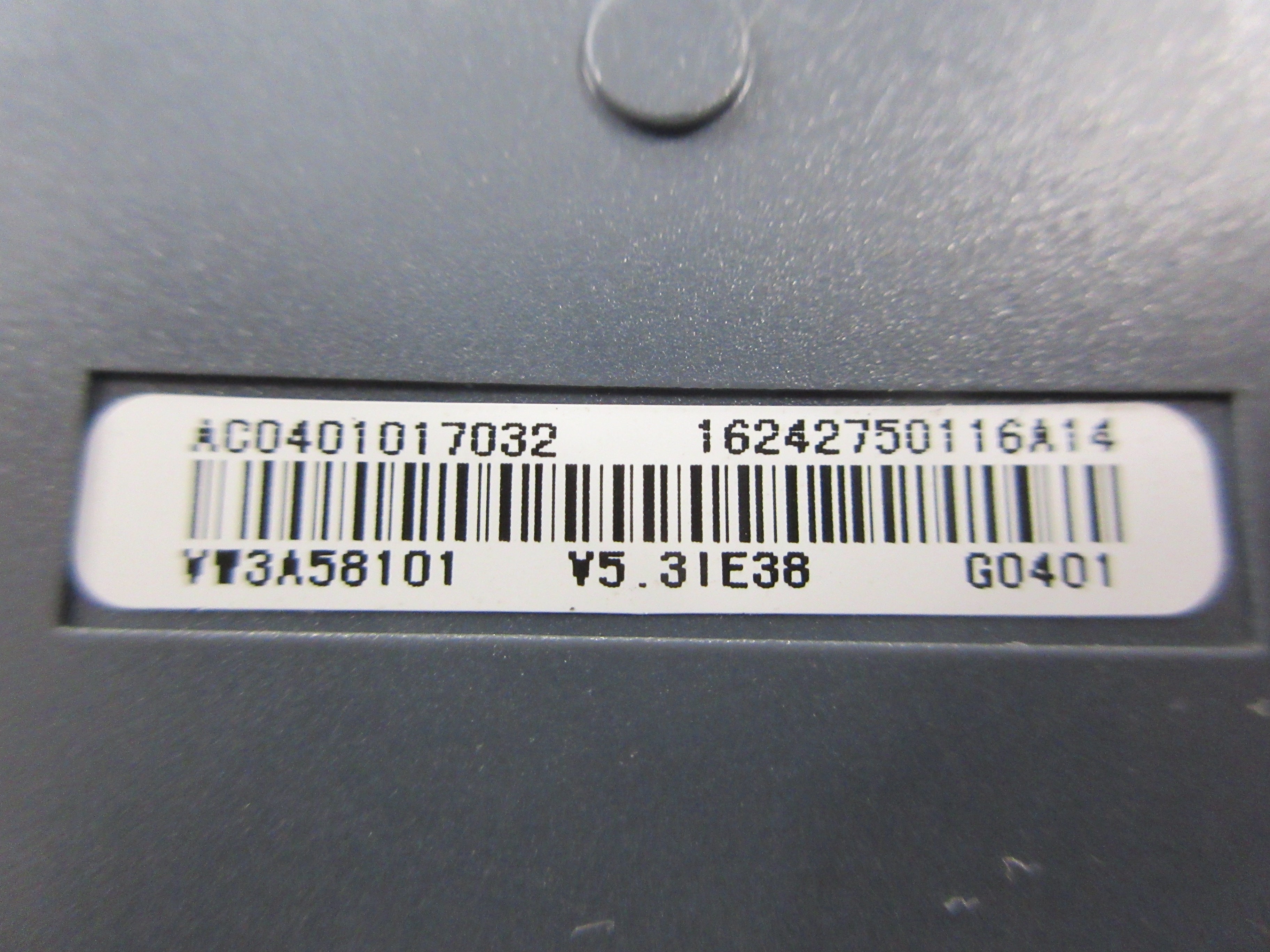 Schneider Electric Keypad VW3A58101 V5.3IE38 *No Mounting Screw* Used