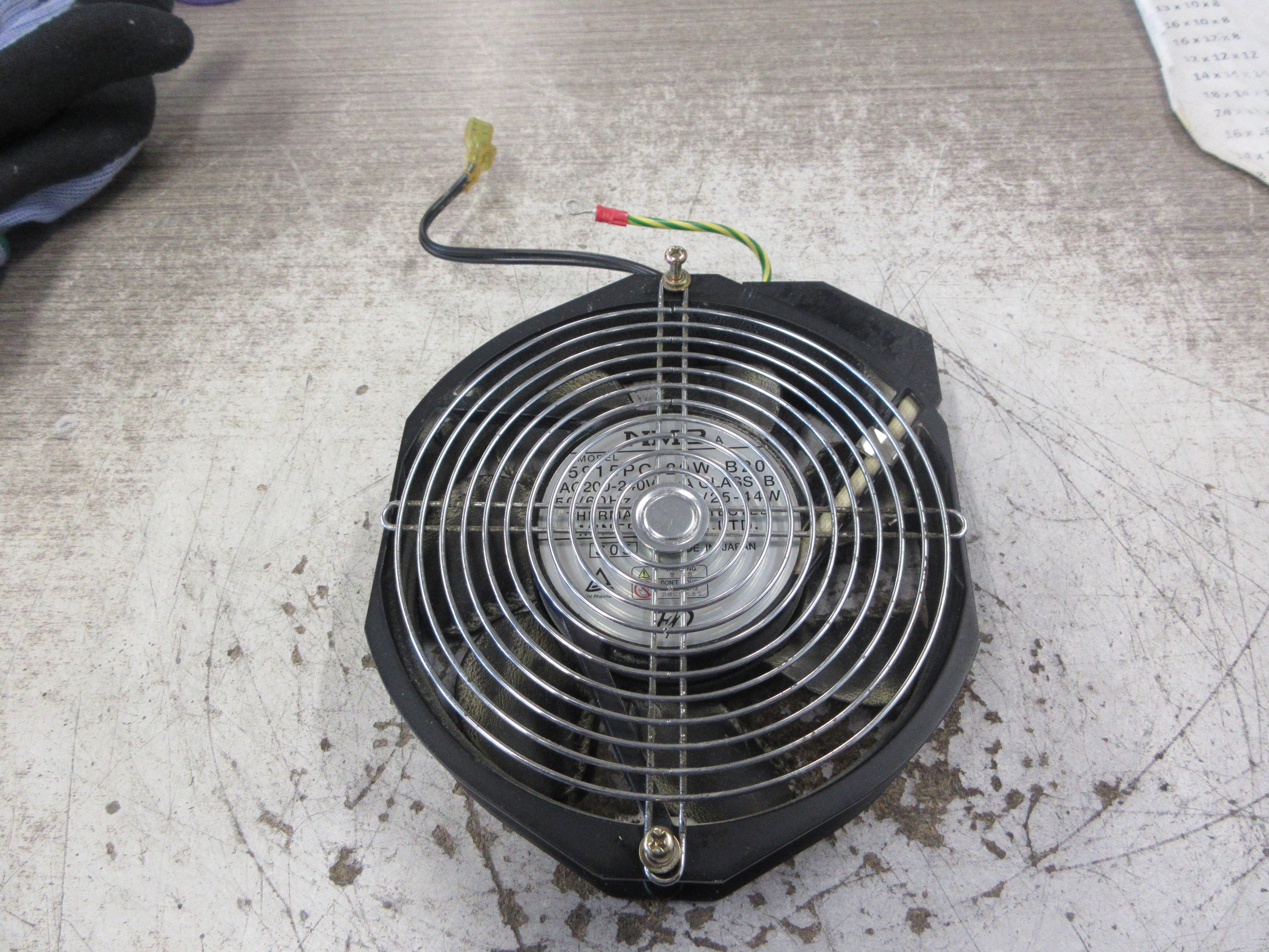 Minebea NMB Axial Fan 5915PC-20W-B20 200-240V 50/60Hz Used