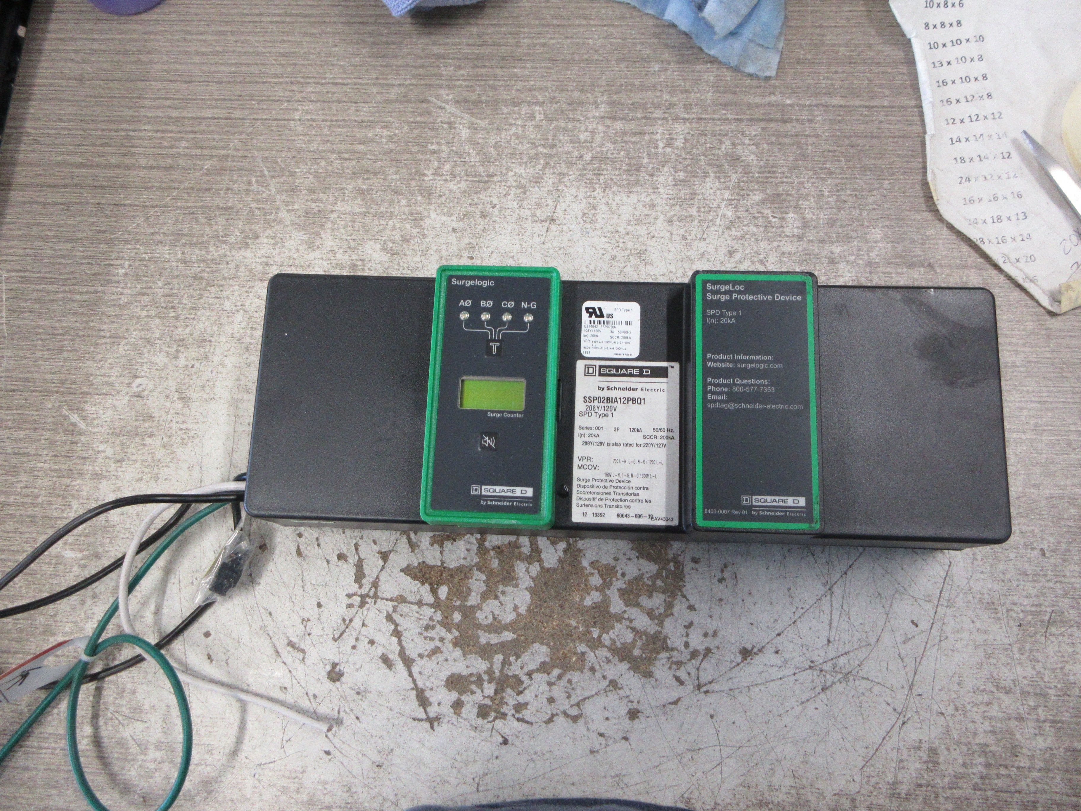 Square D SurgeLoc Surge Protective Device SSP02BIA12PBQ1 208Y/120V 50/60Hz VPR: 700 L-N, L-G, N-G/1200L-L MCOV: 150V L-N, L-G, N-G/300V L-L Used