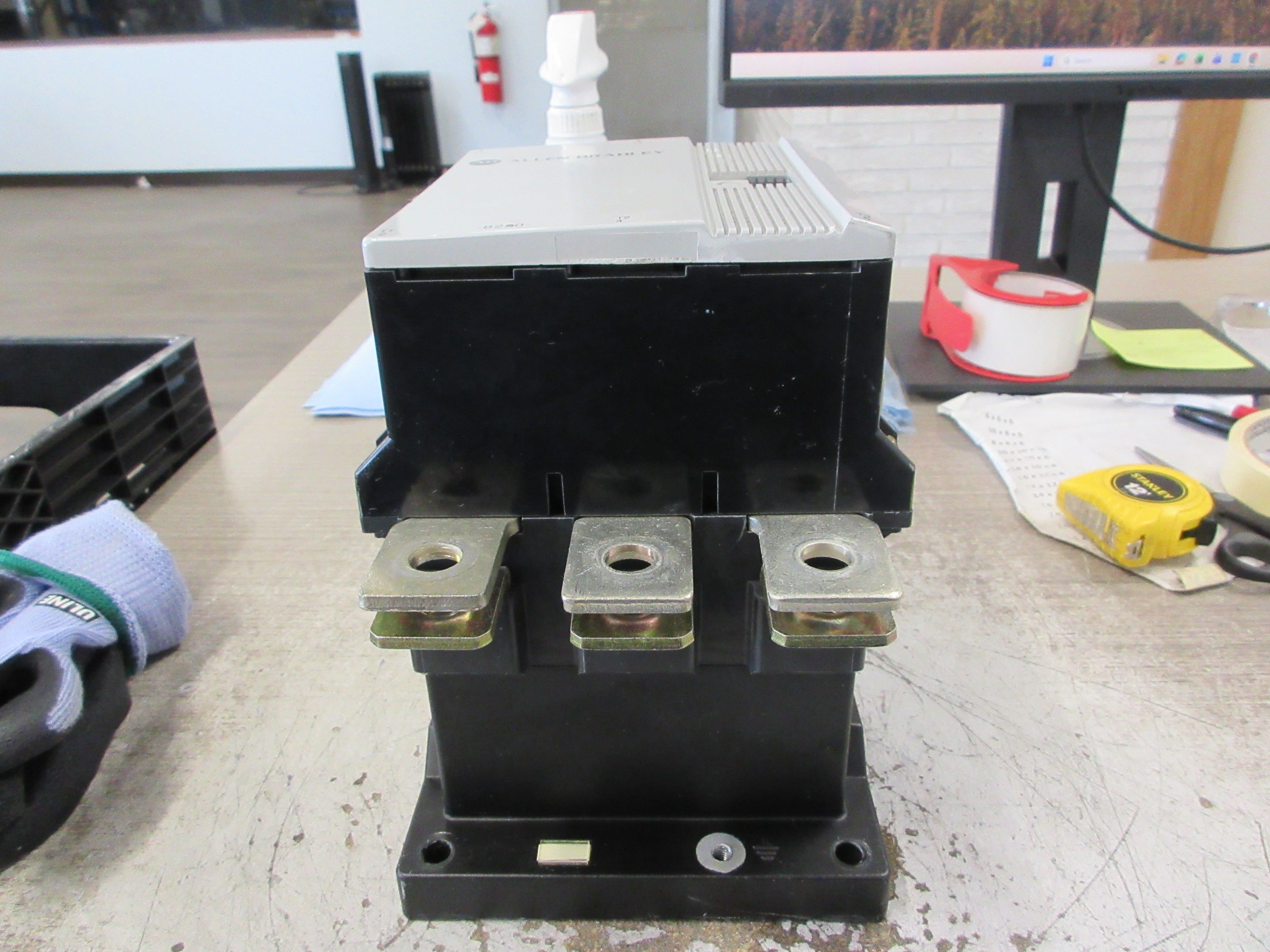 Allen-Bradley Contactor 100-B250N*3 Ser. B 120V Coil 250A 600V Used