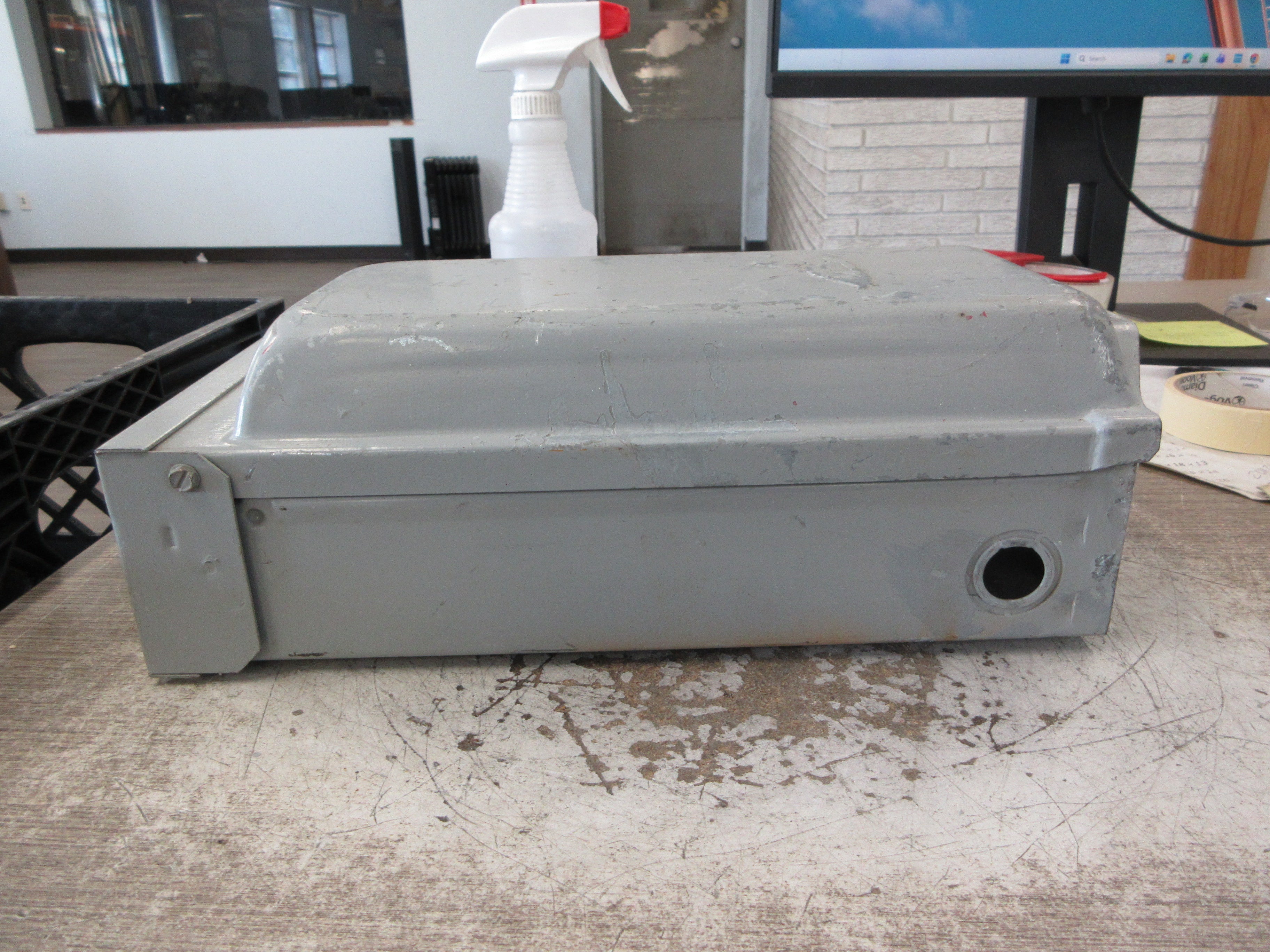 Midwest Electric 3R Power Outlet U011C010 70A Max 120/240V 3W 1Ph Used