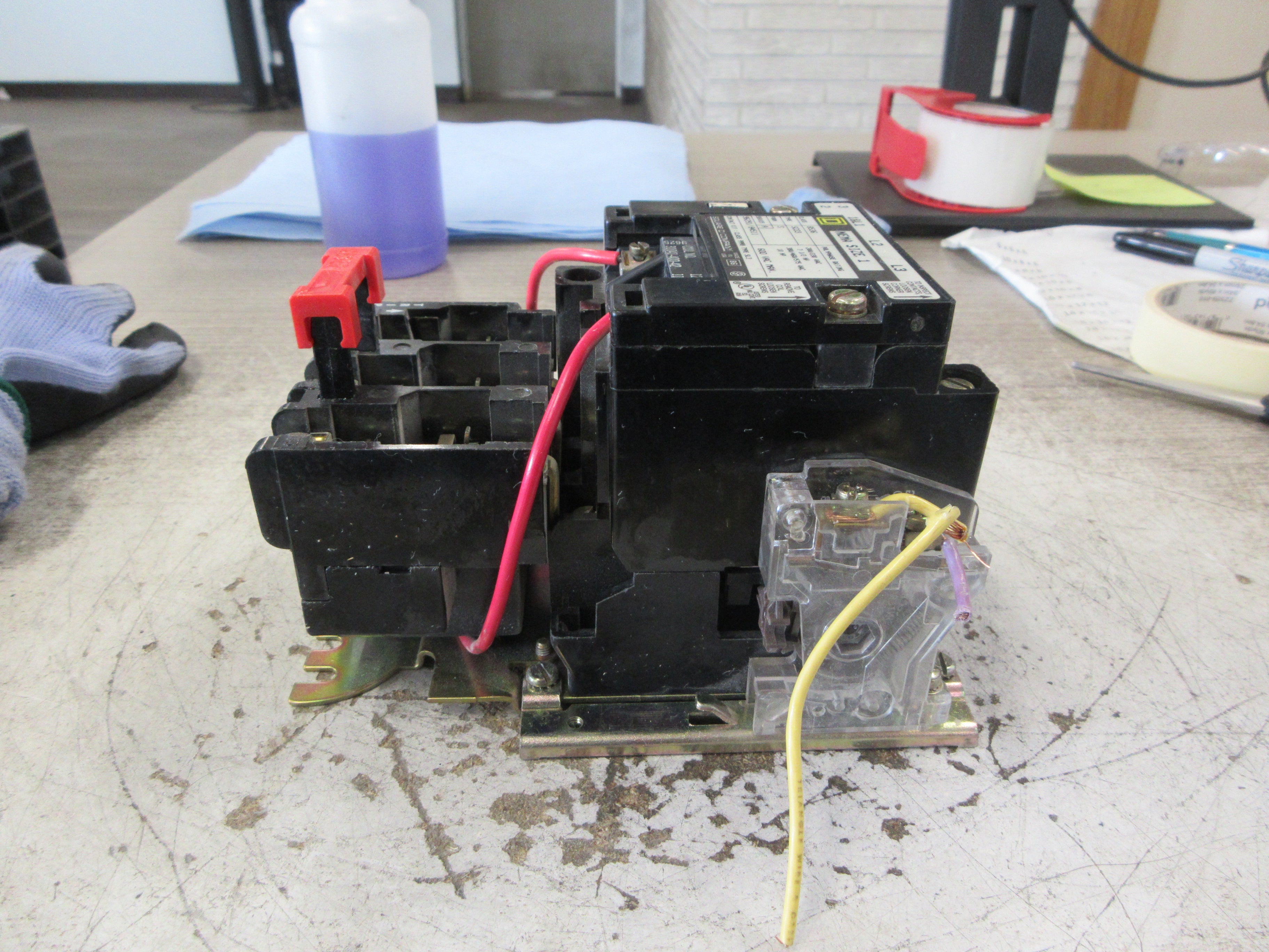 Square D Size 1 Starter 8536 SCO3 S Ser. A 120V Coil Used