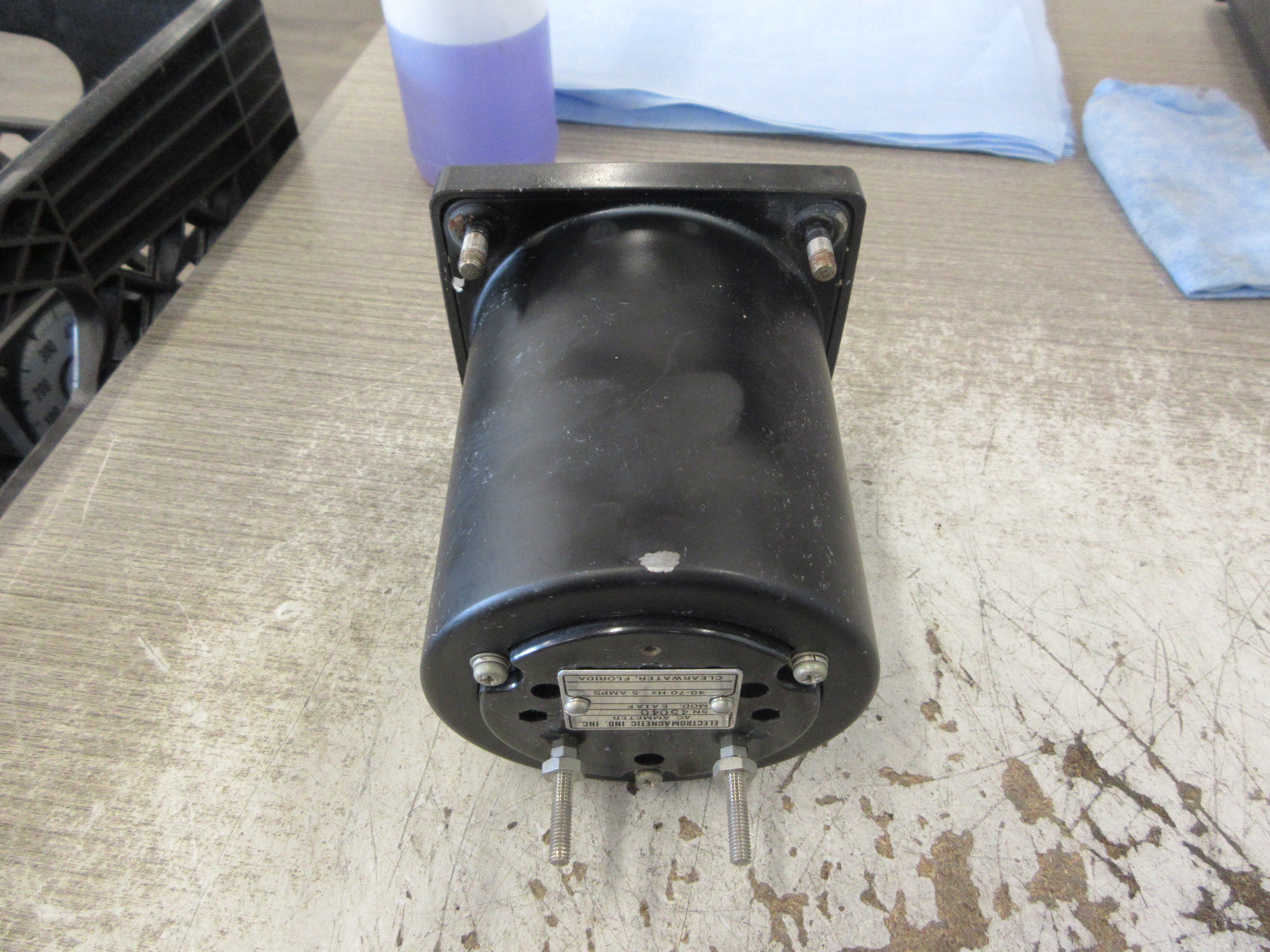 Square D AC Ammeter EAIAF Range: 0-3000A Used