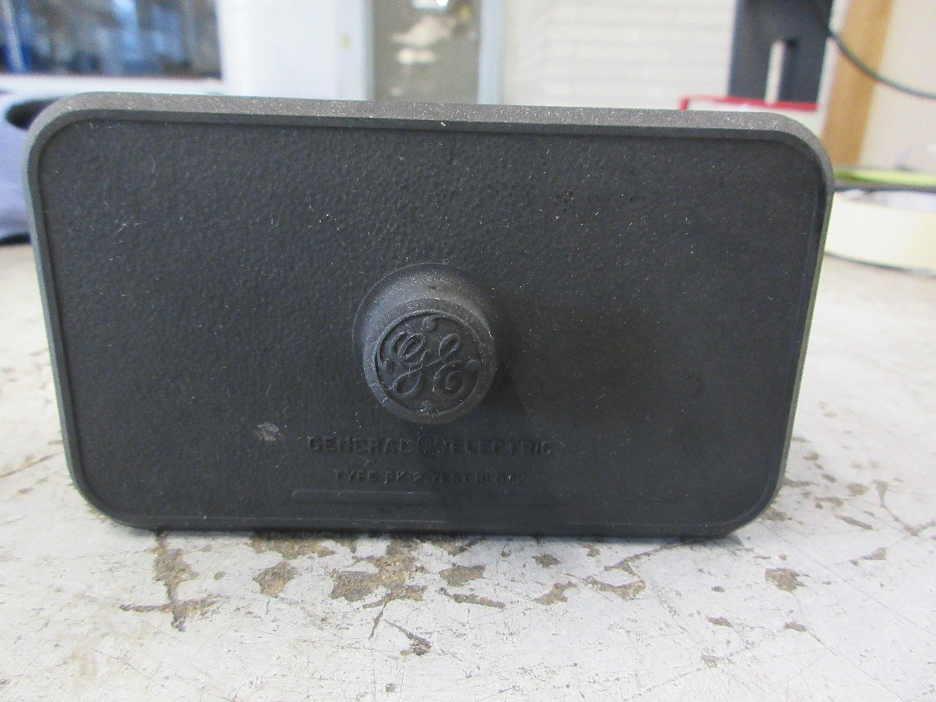 GE Test Block M-6119182 Used