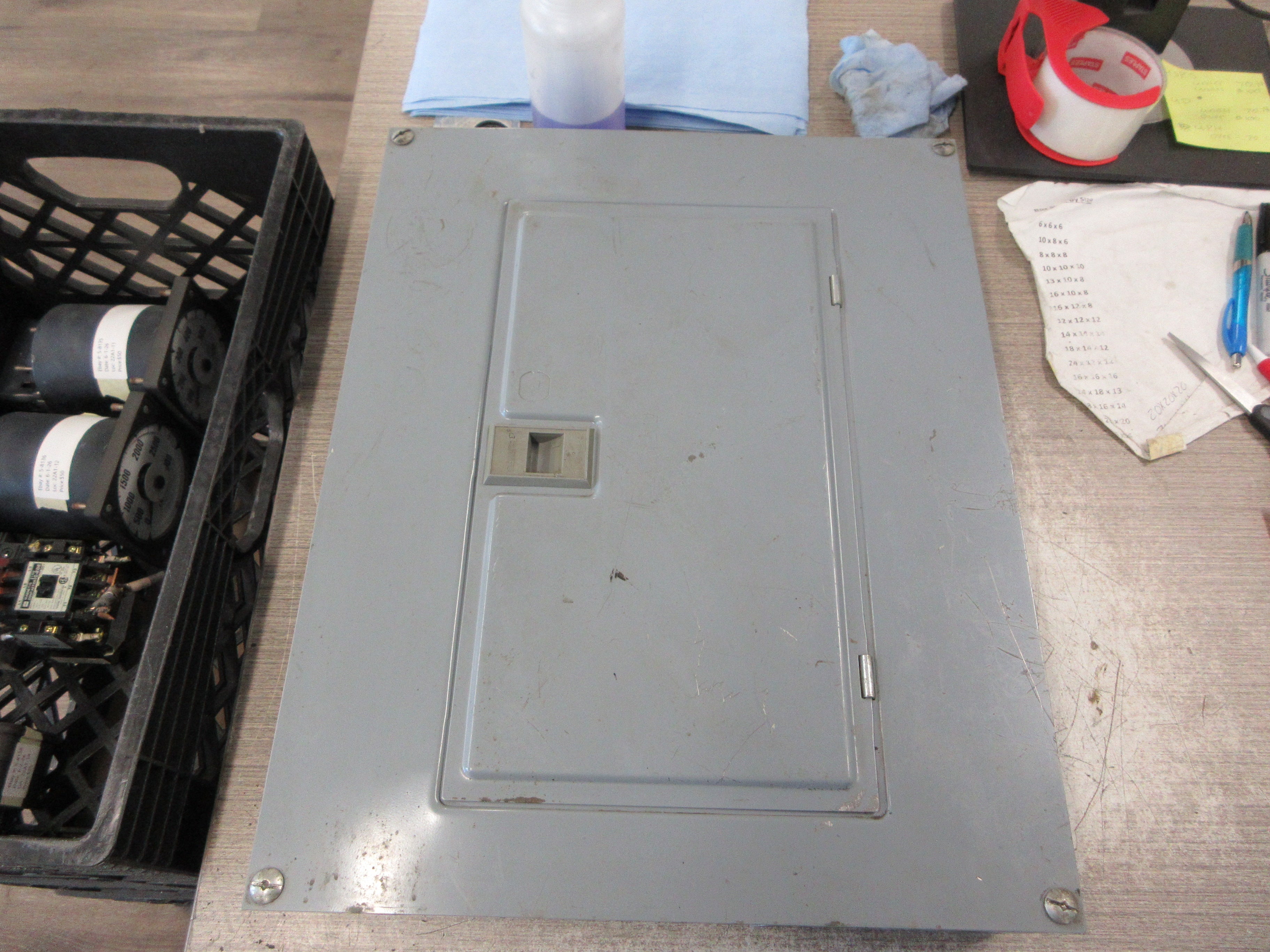 Square D Main Lug Circuit Breaker Panel QOC16US 100A 120-240V 16-Circuit Used
