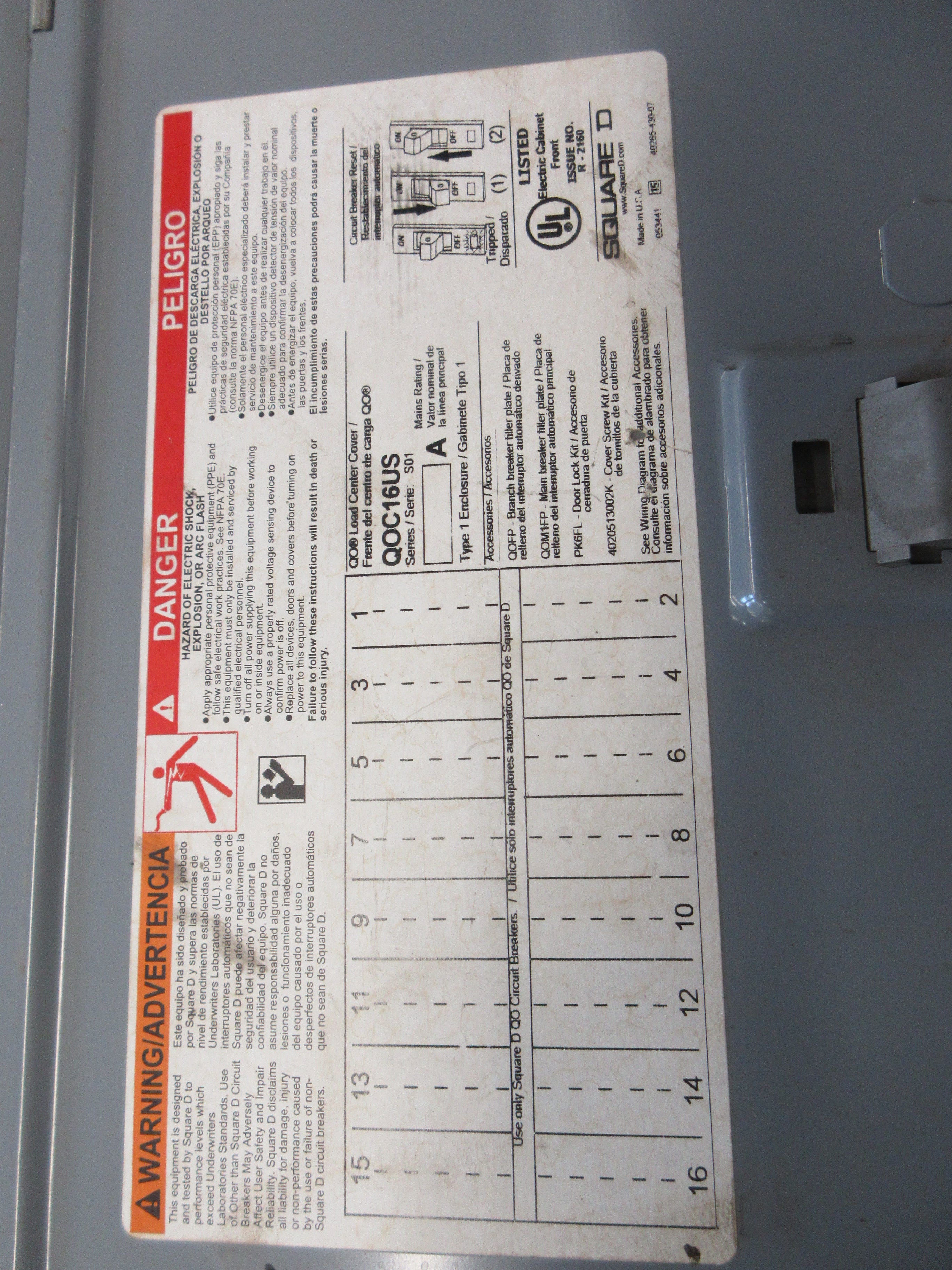 Square D Main Lug Circuit Breaker Panel QOC16US 100A 120-240V 16-Circuit Used